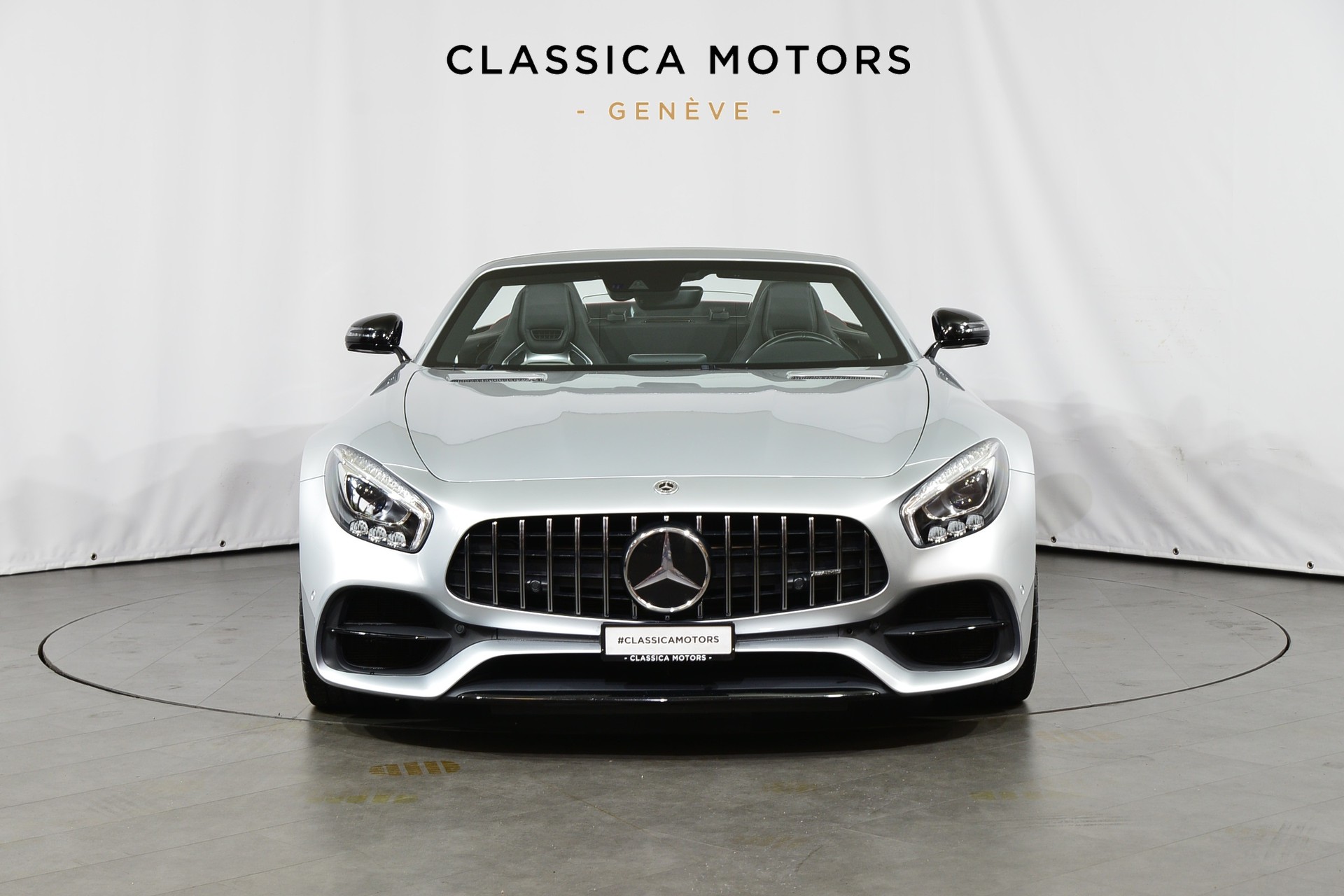 MERCEDES-BENZ AMG GT C Roadster Speedshift DCT-image-9