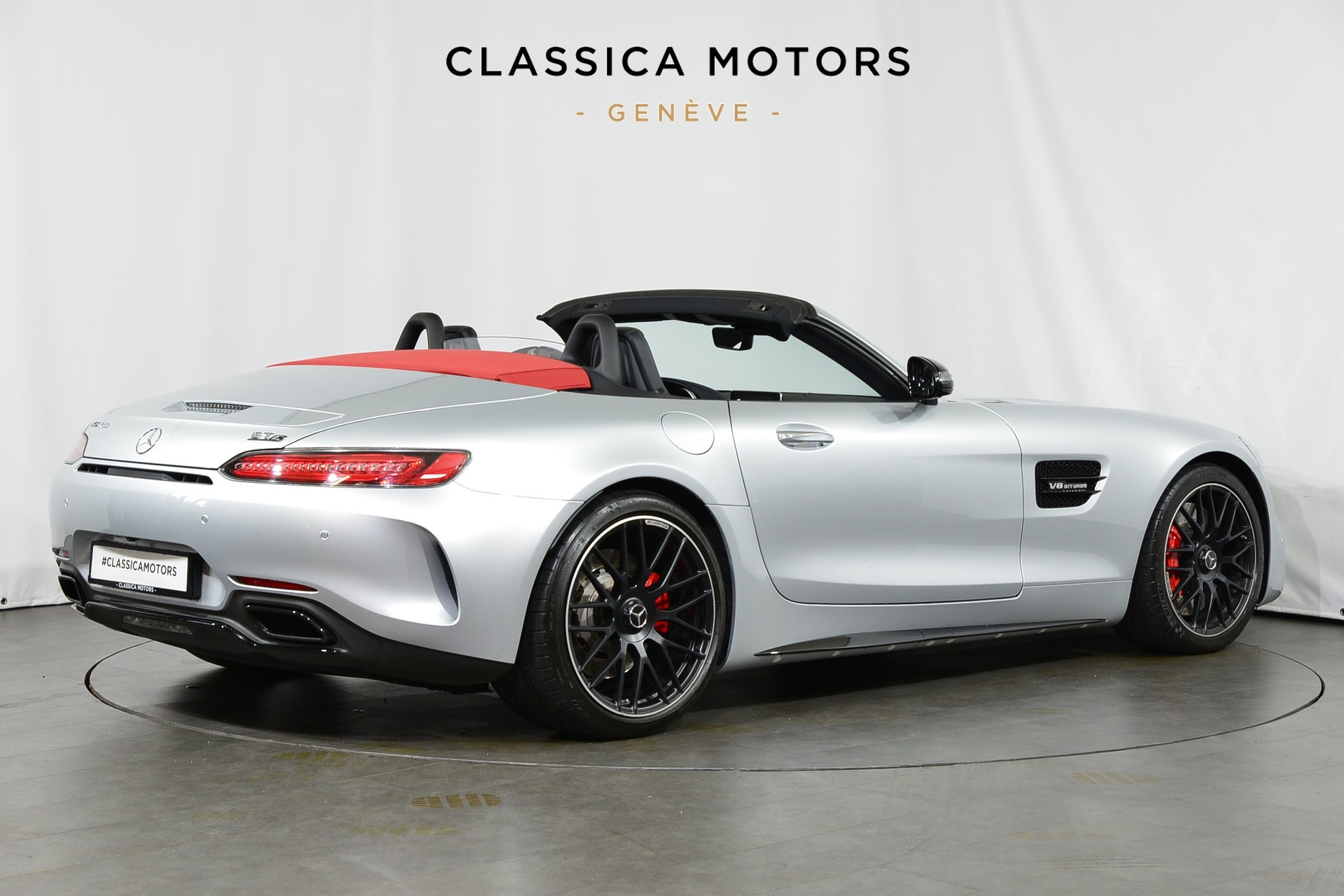 MERCEDES-BENZ AMG GT C Roadster Speedshift DCT-image-4