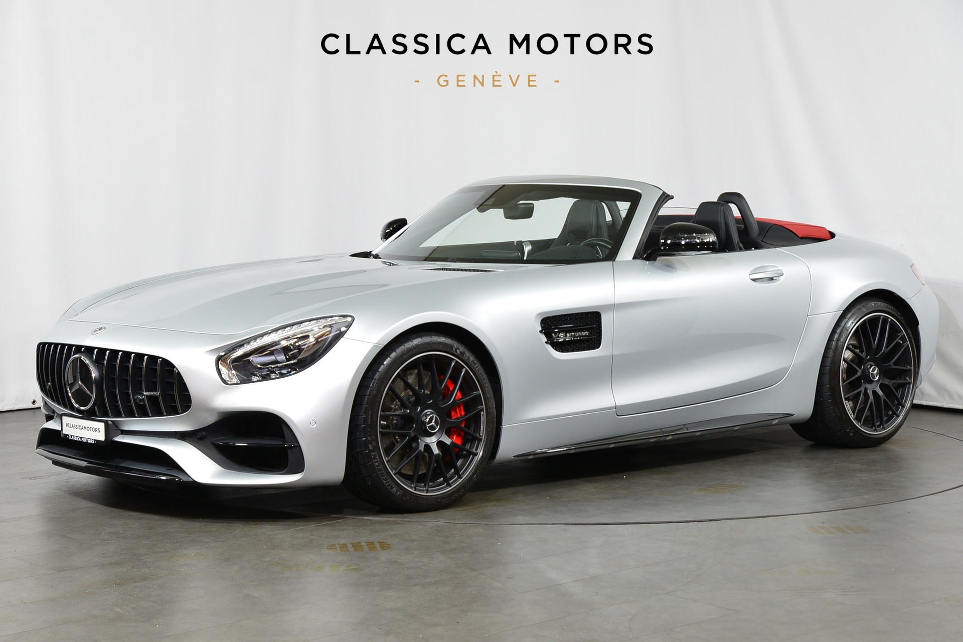 MERCEDES-BENZ AMG GT C Roadster Speedshift DCT-image-8