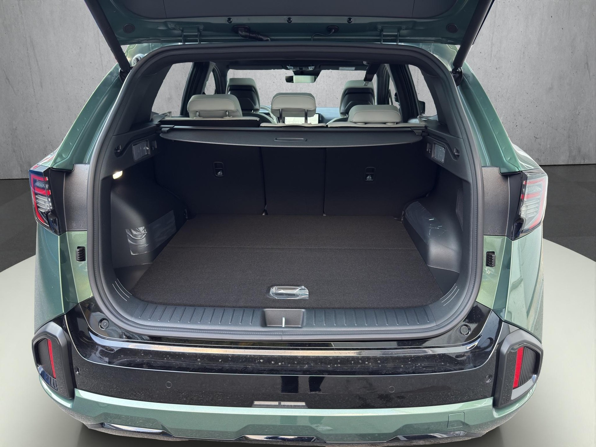 KIA Sportage 1.6 T-GDi Hybrid GT-Line-image-13