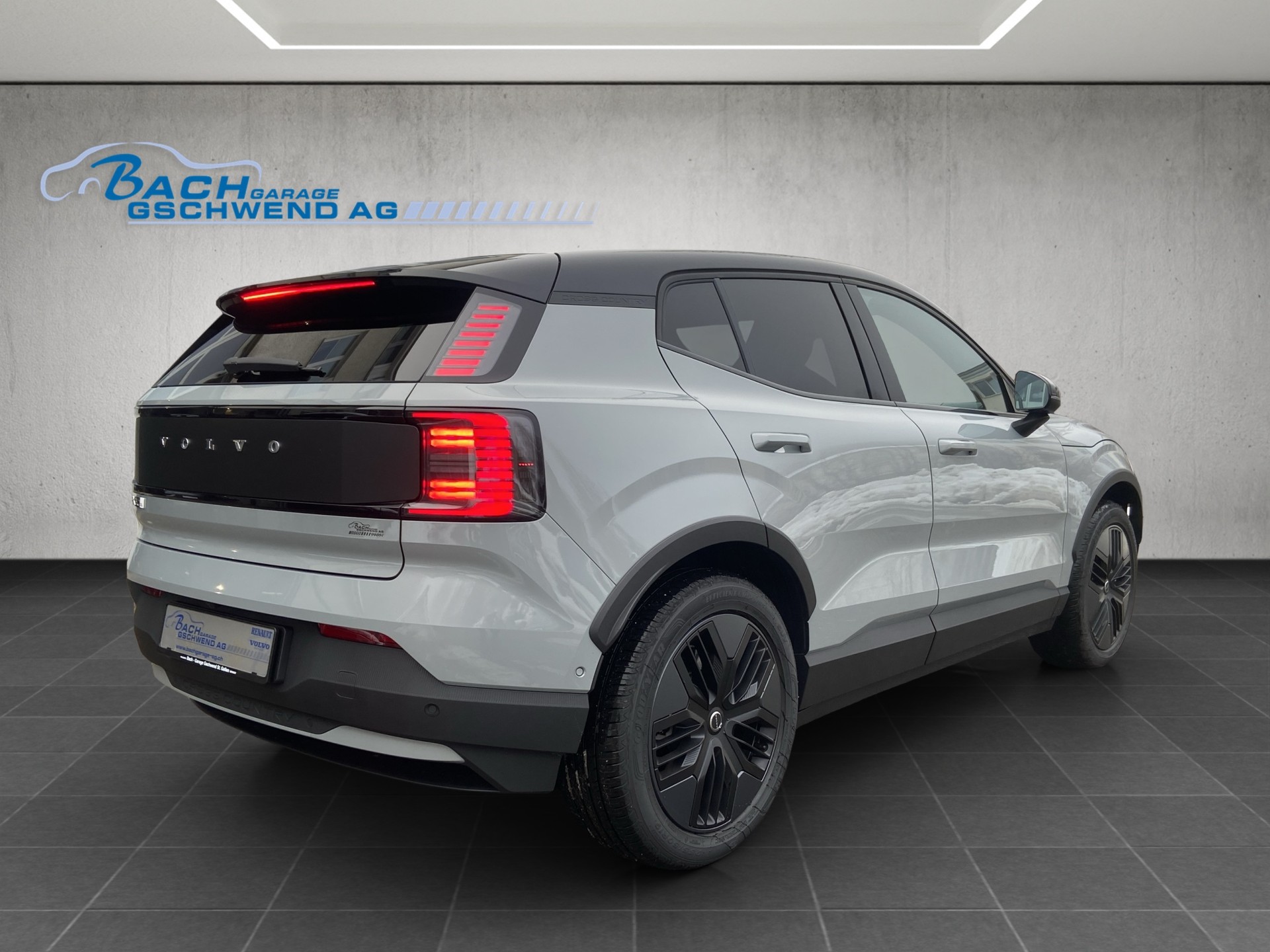 VOLVO EX30 CC E60 69kWh Twin Ultra Performance AWD-showroom-element-3
