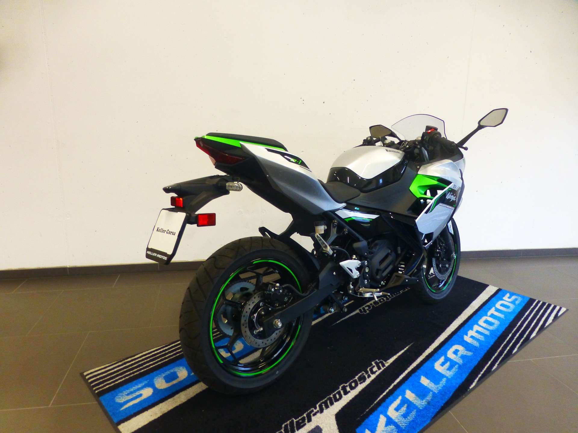 KAWASAKI Ninja e-1-image-12