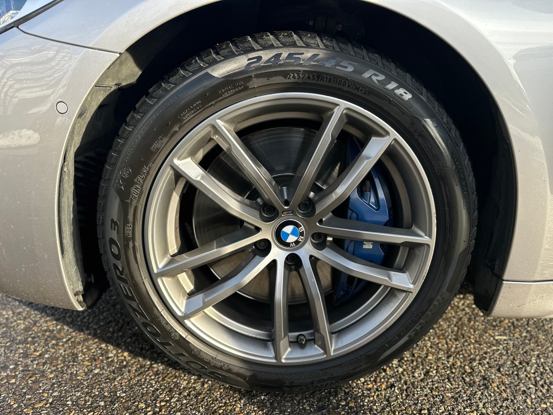 BMW 540d xDrive Touring M Sport Steptronic-image-15