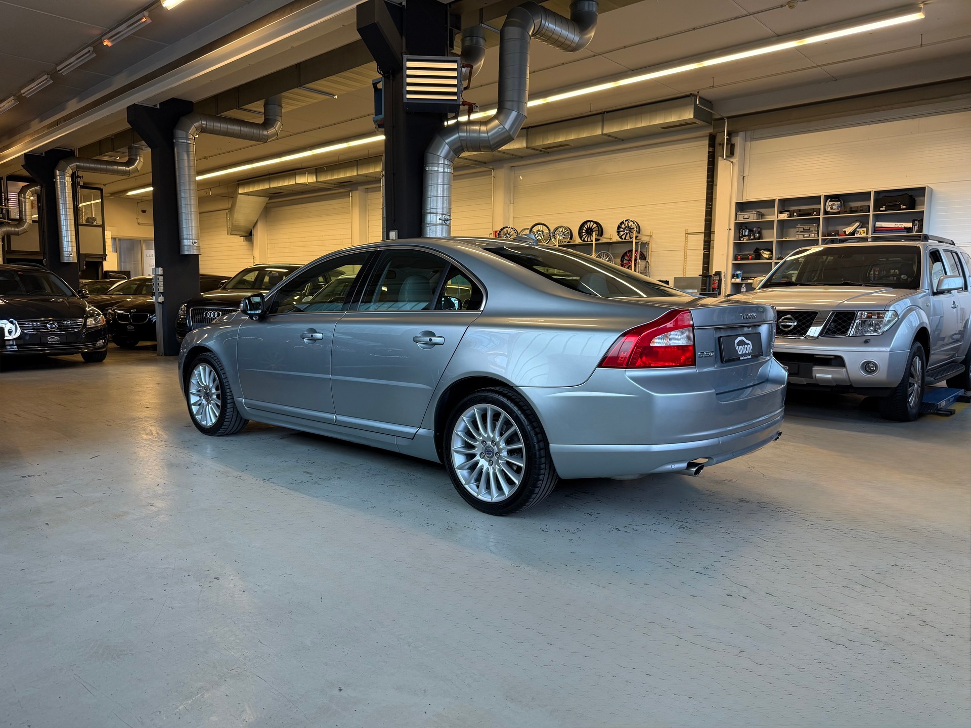 VOLVO S80 4.4 V8 AWD Summum Geartronic-image-6