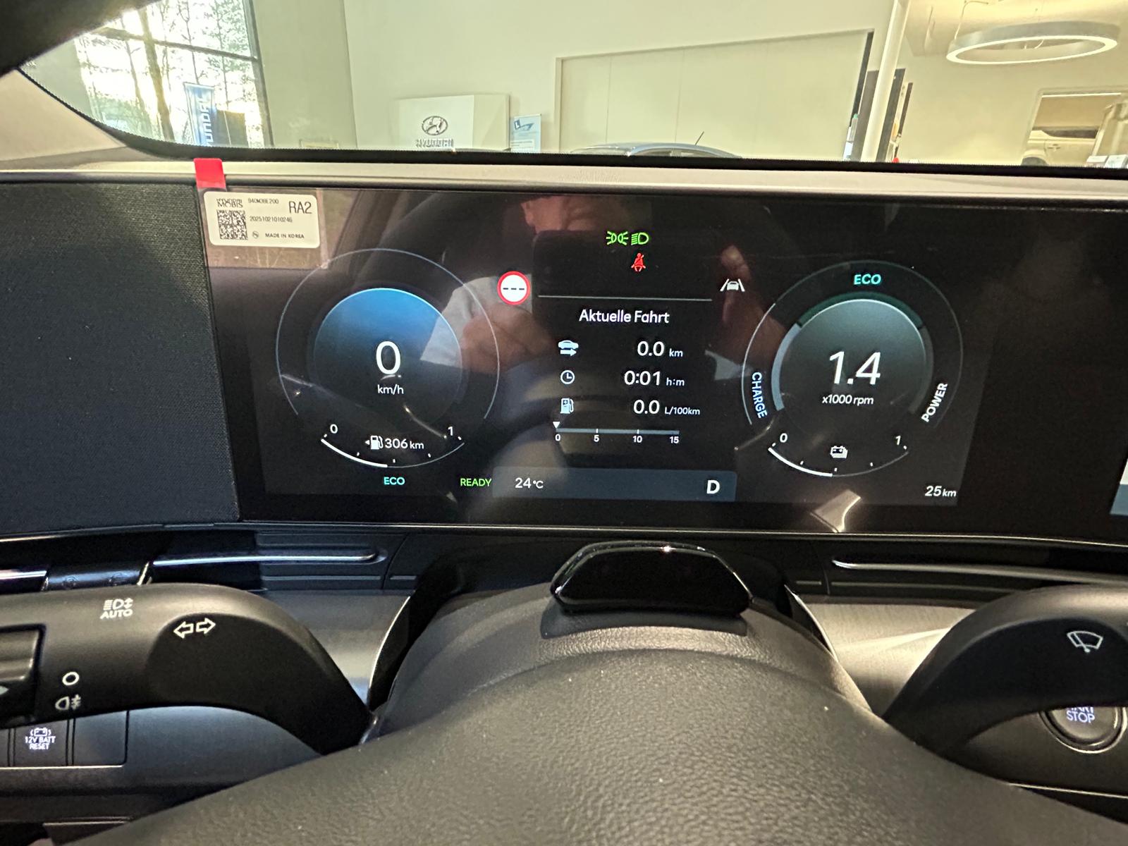 HYUNDAI Kona 1.6 GDi HEV Amplia DCT-image-13