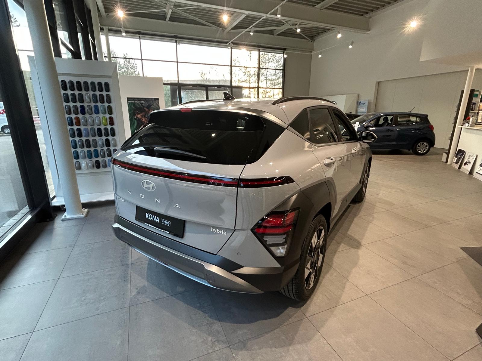 HYUNDAI Kona 1.6 GDi HEV Amplia DCT-showroom-element-2
