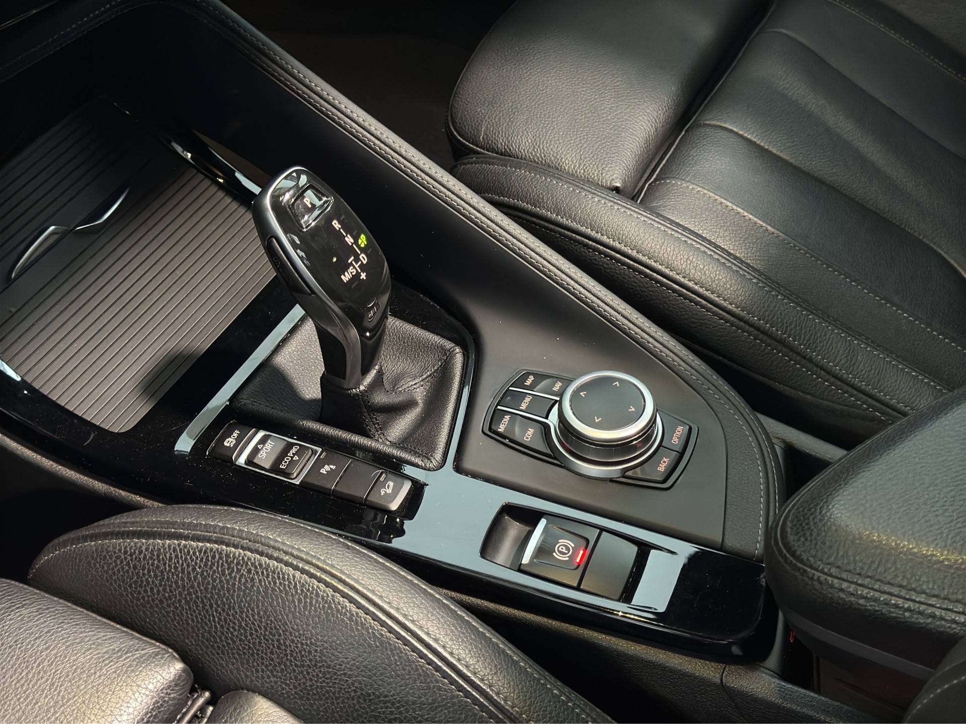 BMW X2 M35i Steptronic-image-12