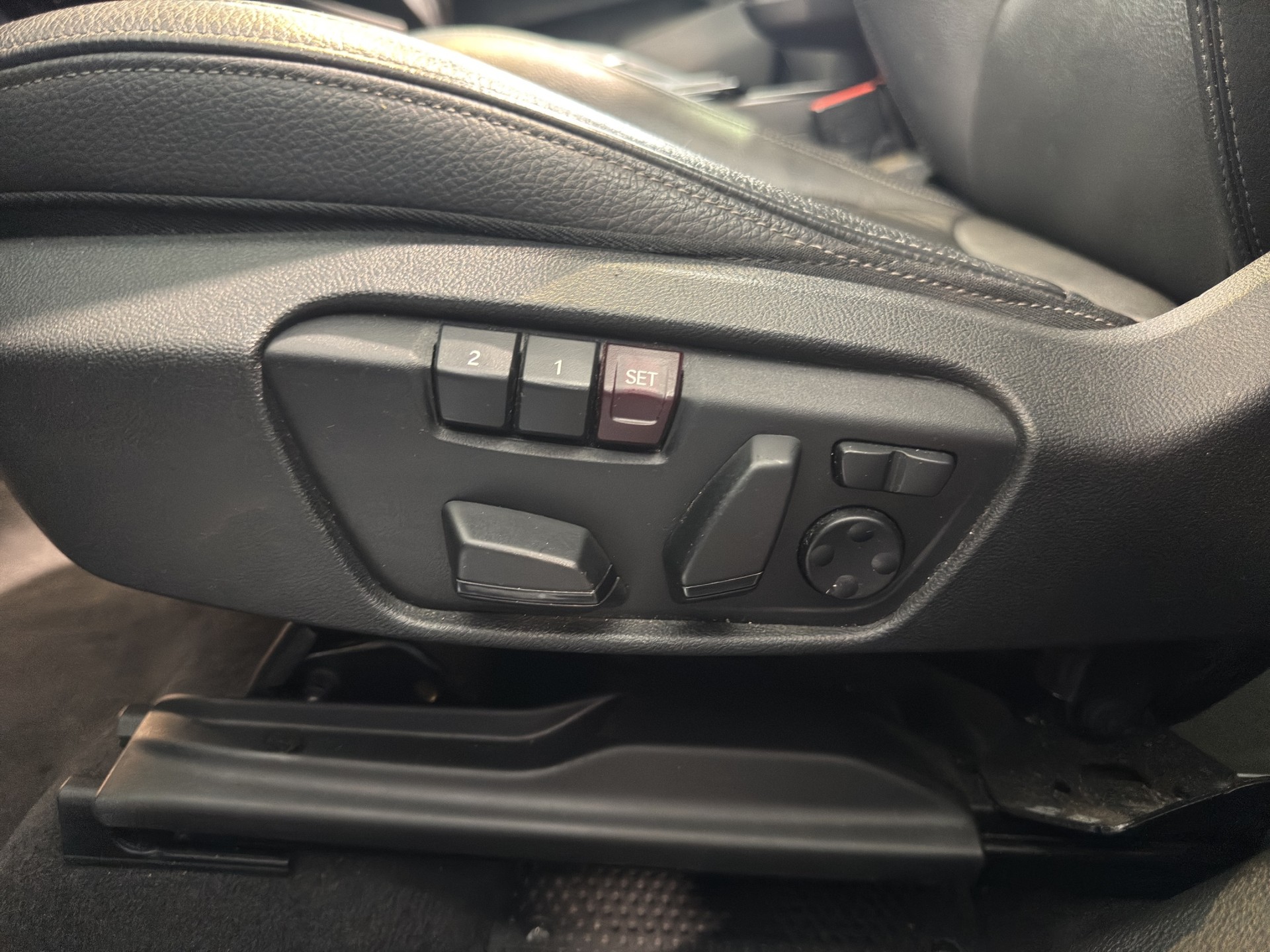 BMW X2 M35i Steptronic-image-18