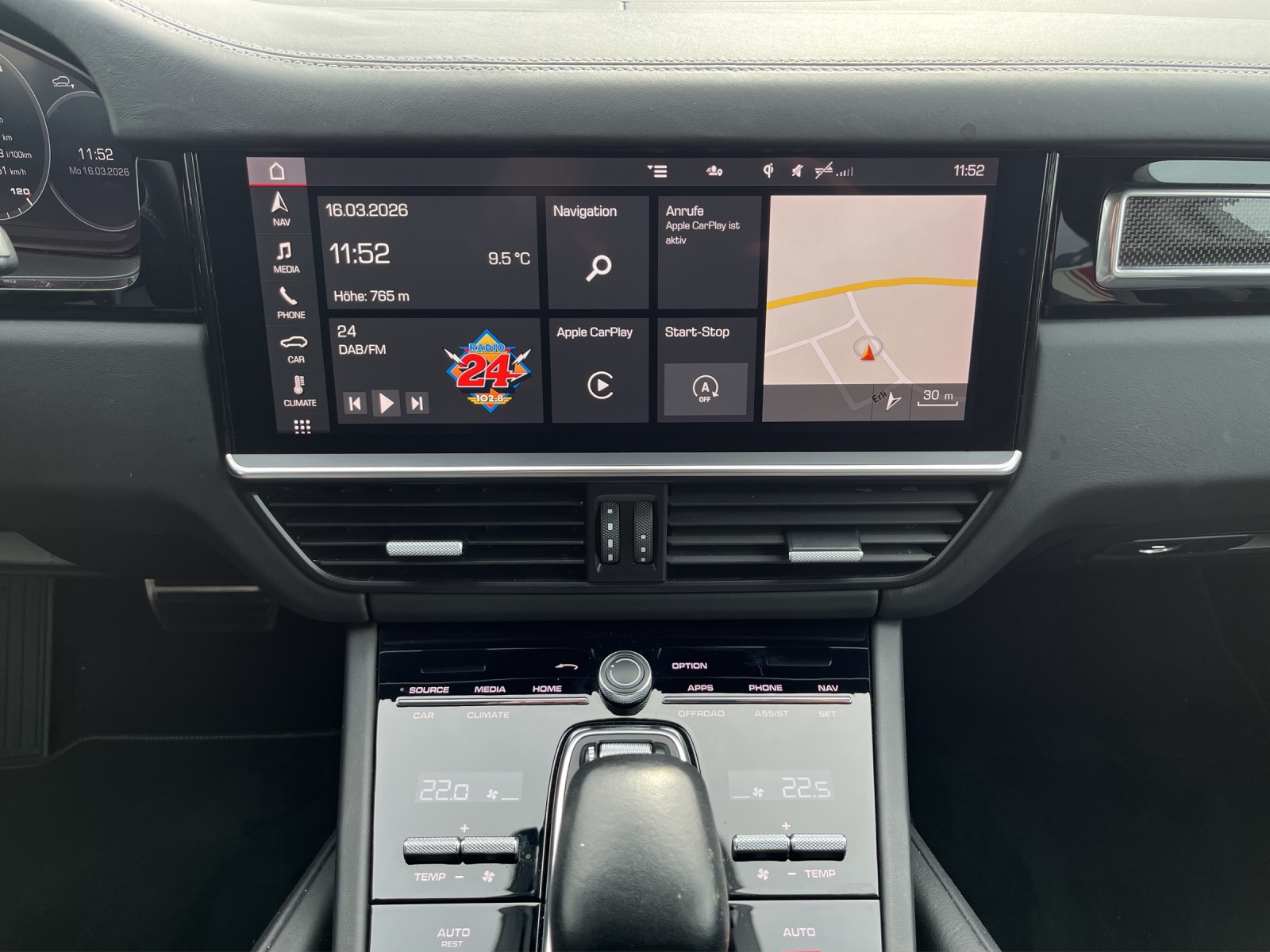 PORSCHE Cayenne 4.0 V8 GTS-image-13