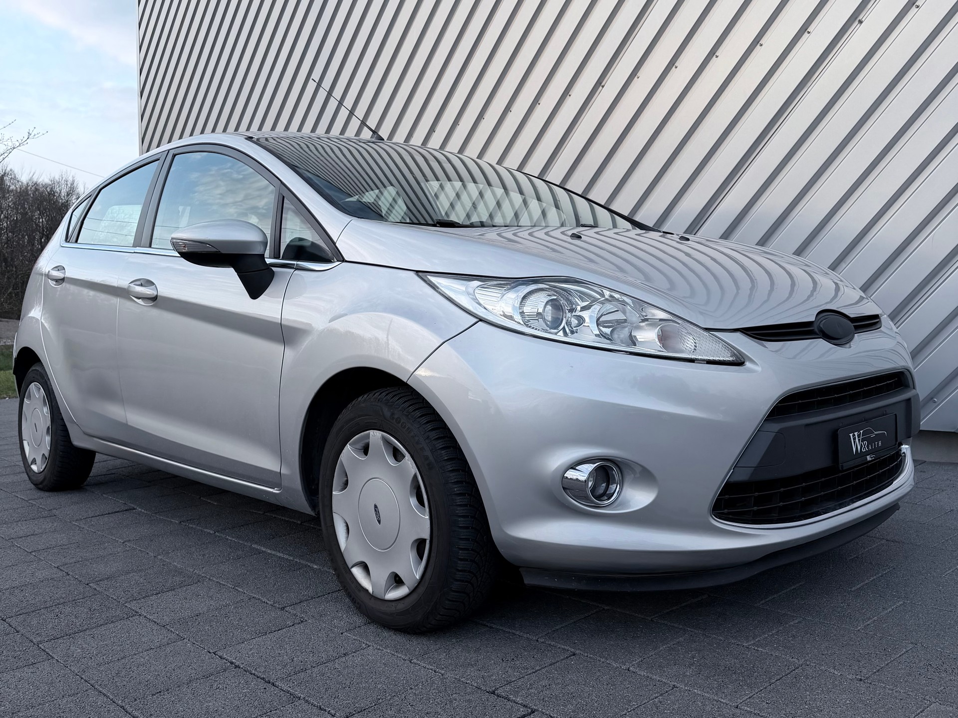 FORD Fiesta 1.4 16V Titanium