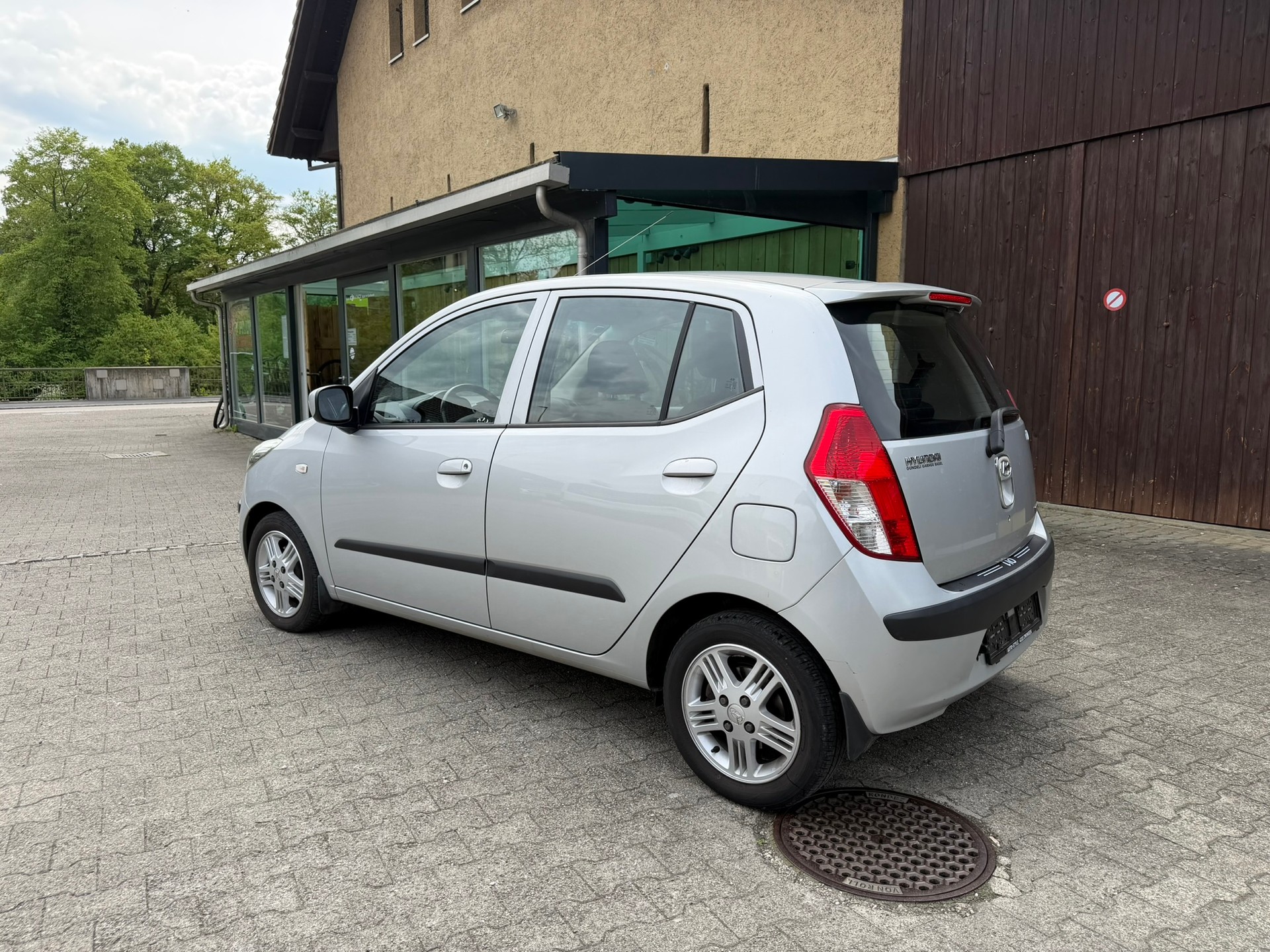 HYUNDAI i10 1.2 Style-image-5