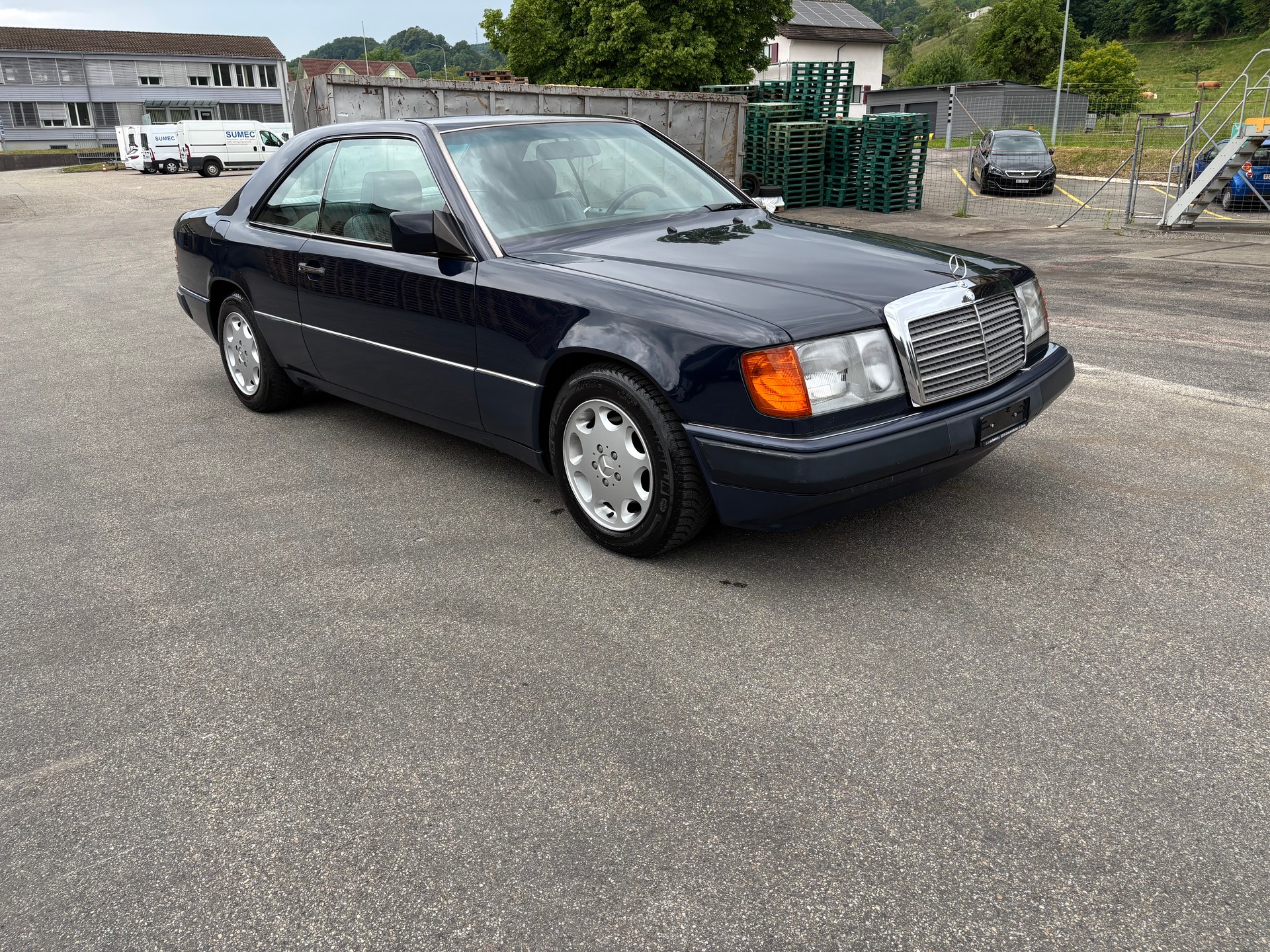 MERCEDES-BENZ 300 CE