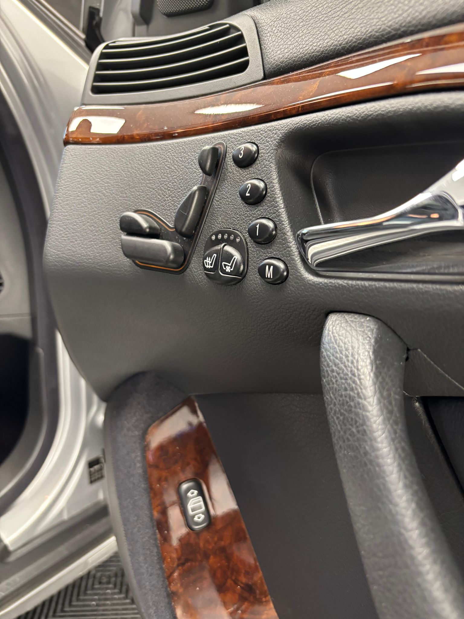MERCEDES-BENZ Langversion-image-10