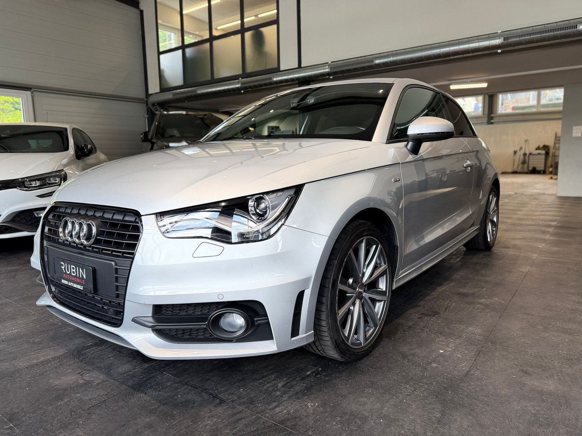 AUDI A1 Sport 1.4 TFSI Ambition S-tronic