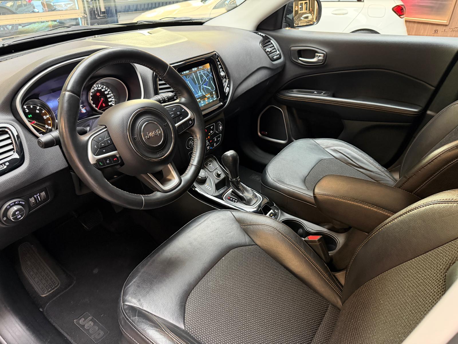 JEEP Compass 2.0 CRD Limited AWD-image-14
