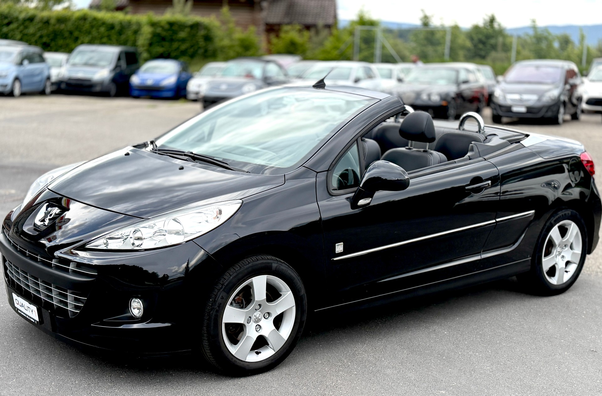 PEUGEOT 207 CC 1.6 16V Swiss Edition-image-4