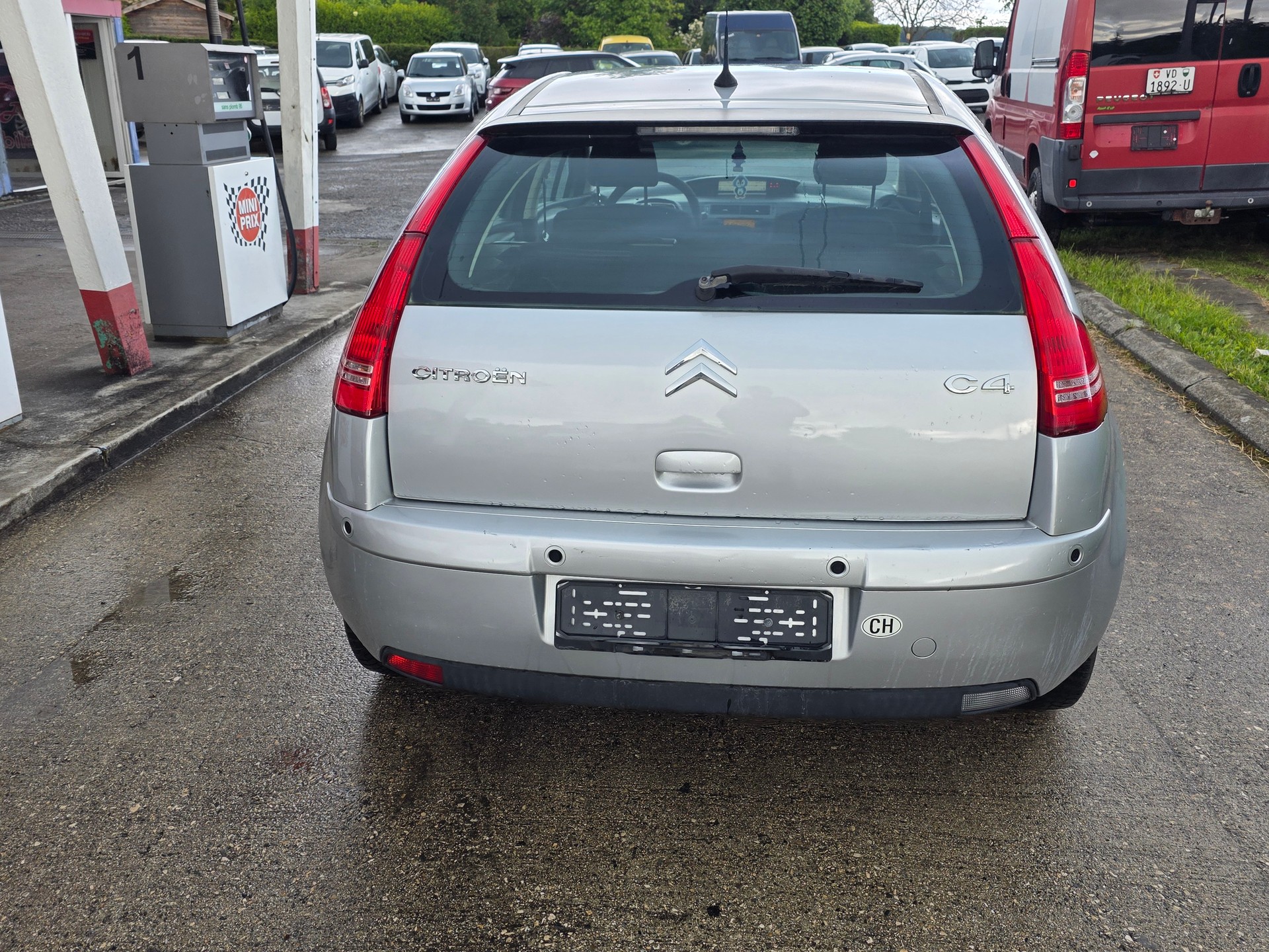 CITROEN C4 Berline 1.6i 16V SX-image-4