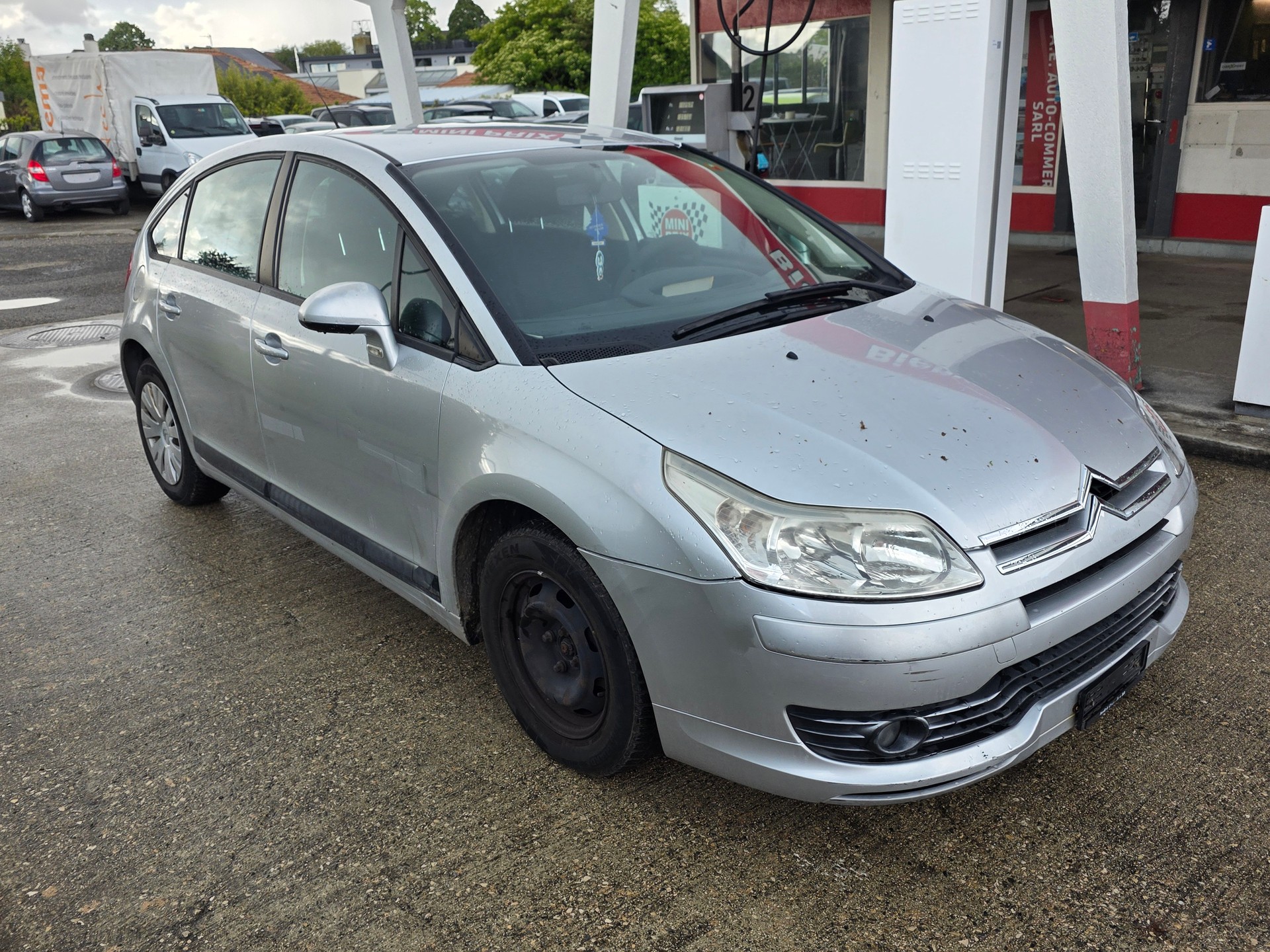 CITROEN C4 Berline 1.6i 16V SX-image-2