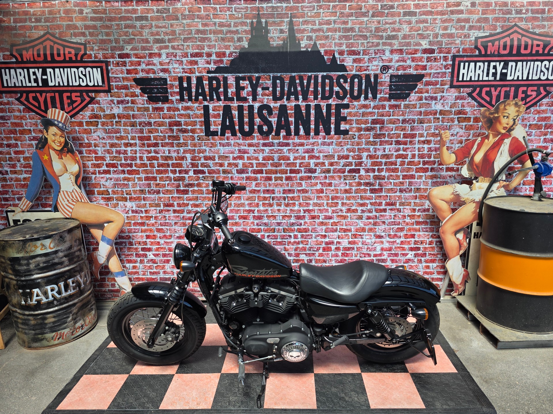 HARLEY-DAVIDSON XL 1200 X Forty Eight-showroom-element-1