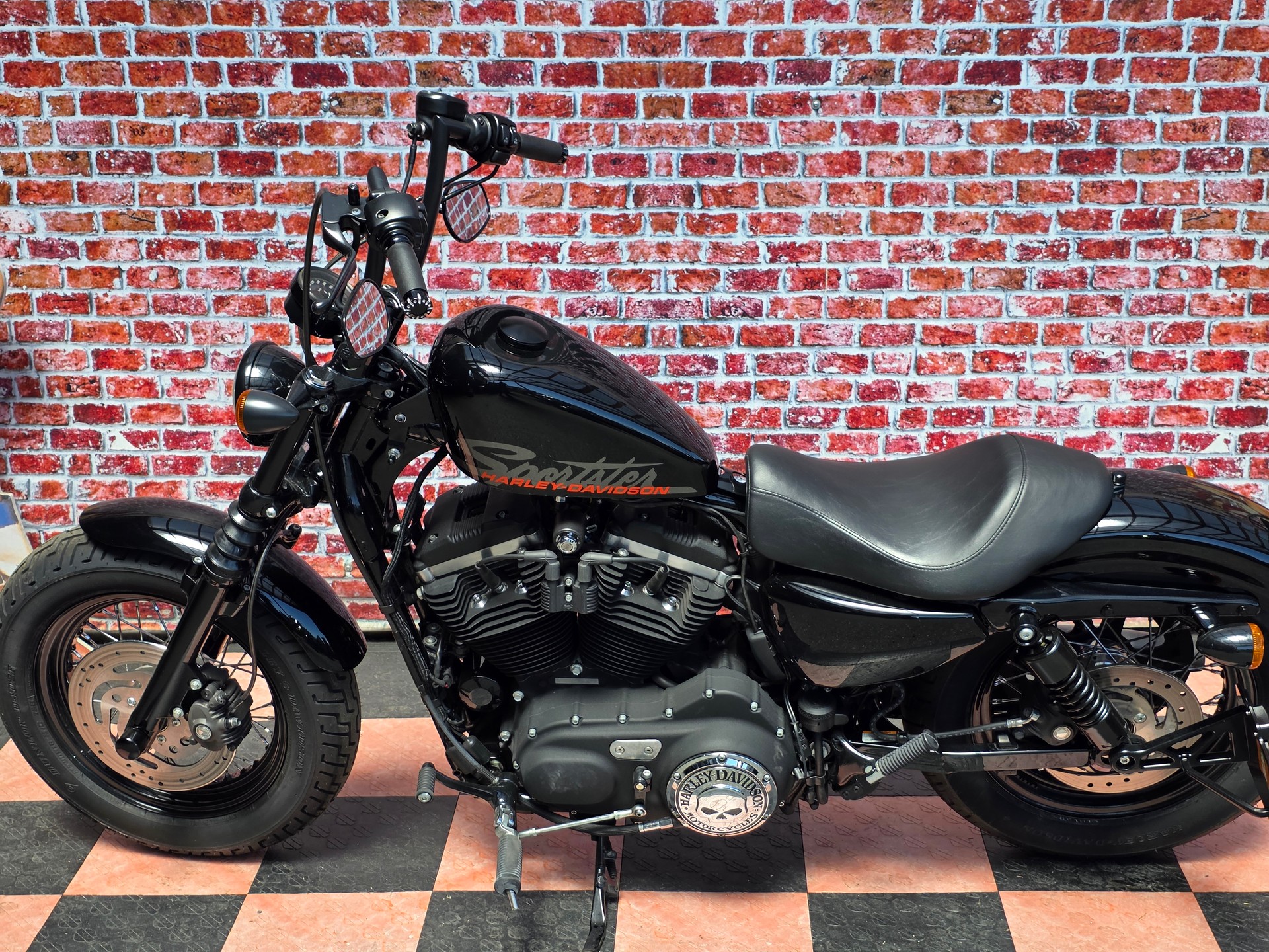 HARLEY-DAVIDSON XL 1200 X Forty Eight-showroom-element-3