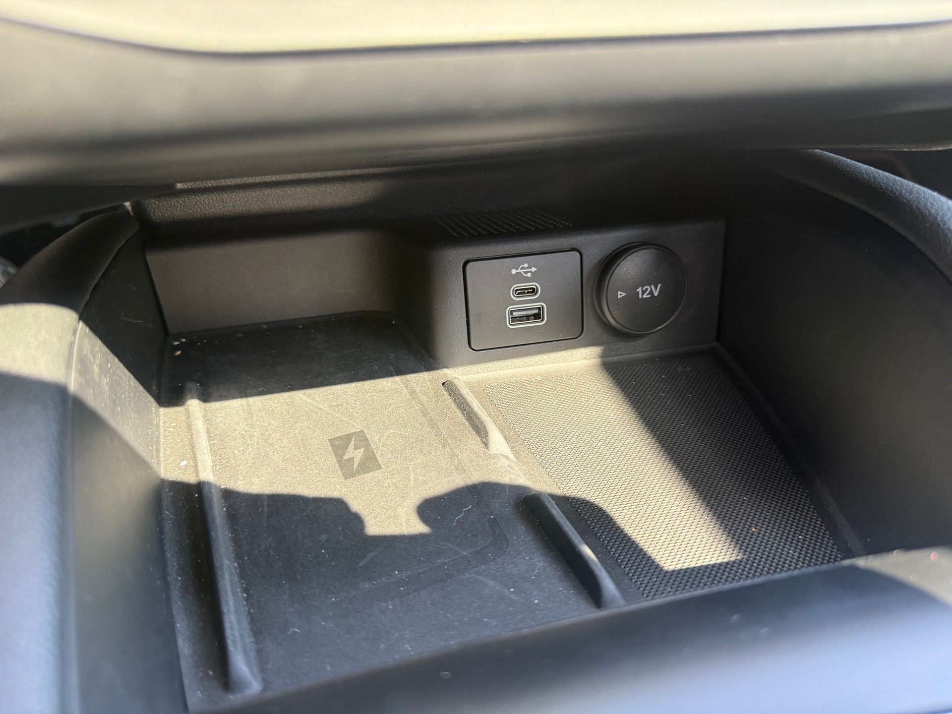 FORD Focus Station Wagon 1.0i EcoB Hybrid 155 ST-Line X-image-20