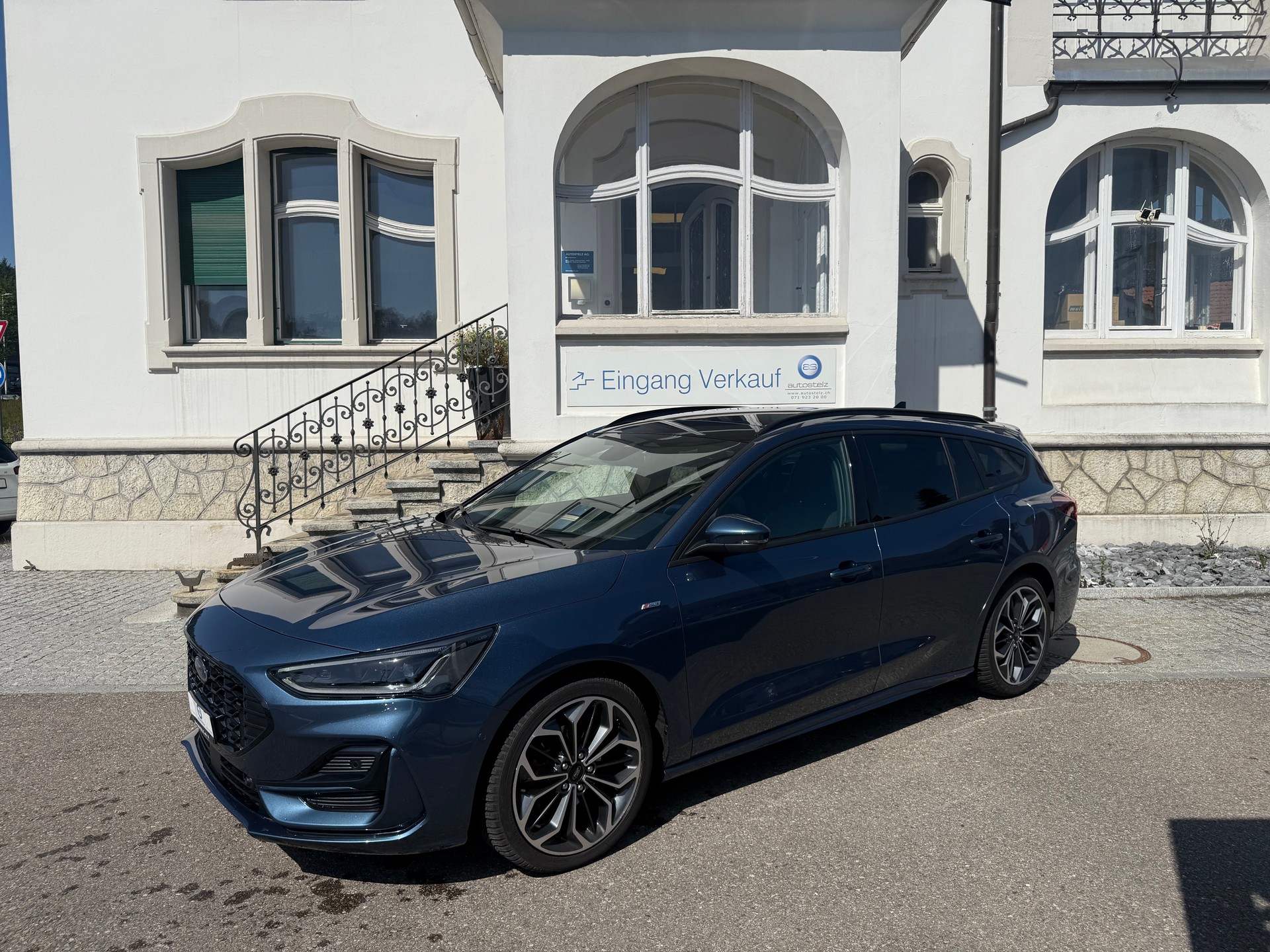 FORD Focus Station Wagon 1.0i EcoB Hybrid 155 ST-Line X