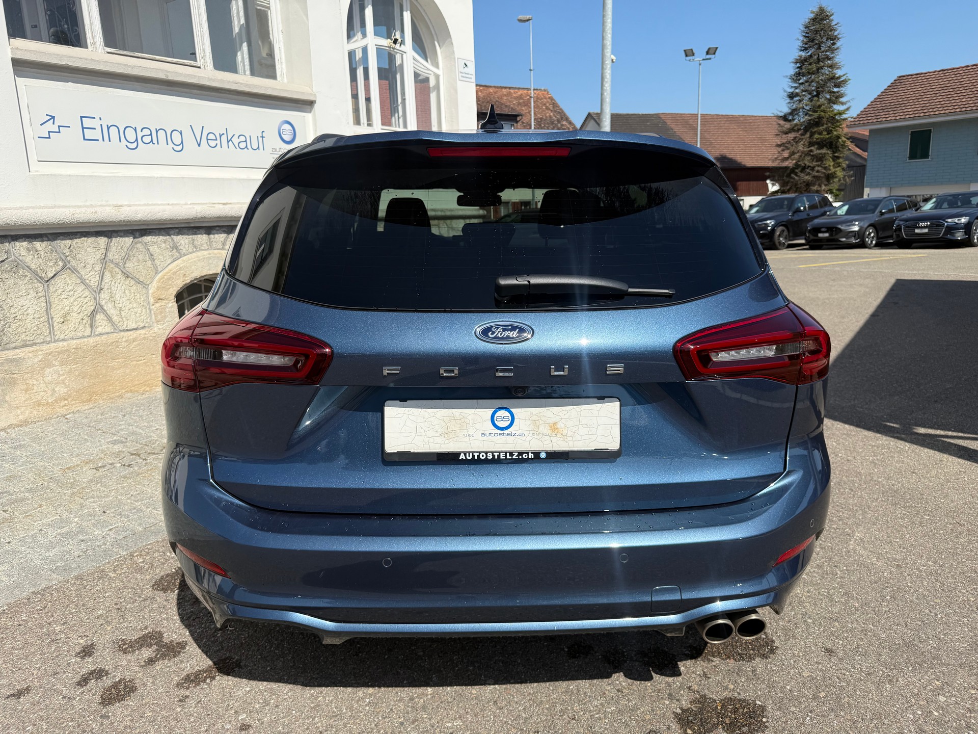 FORD Focus Station Wagon 1.0i EcoB Hybrid 155 ST-Line X-image-6