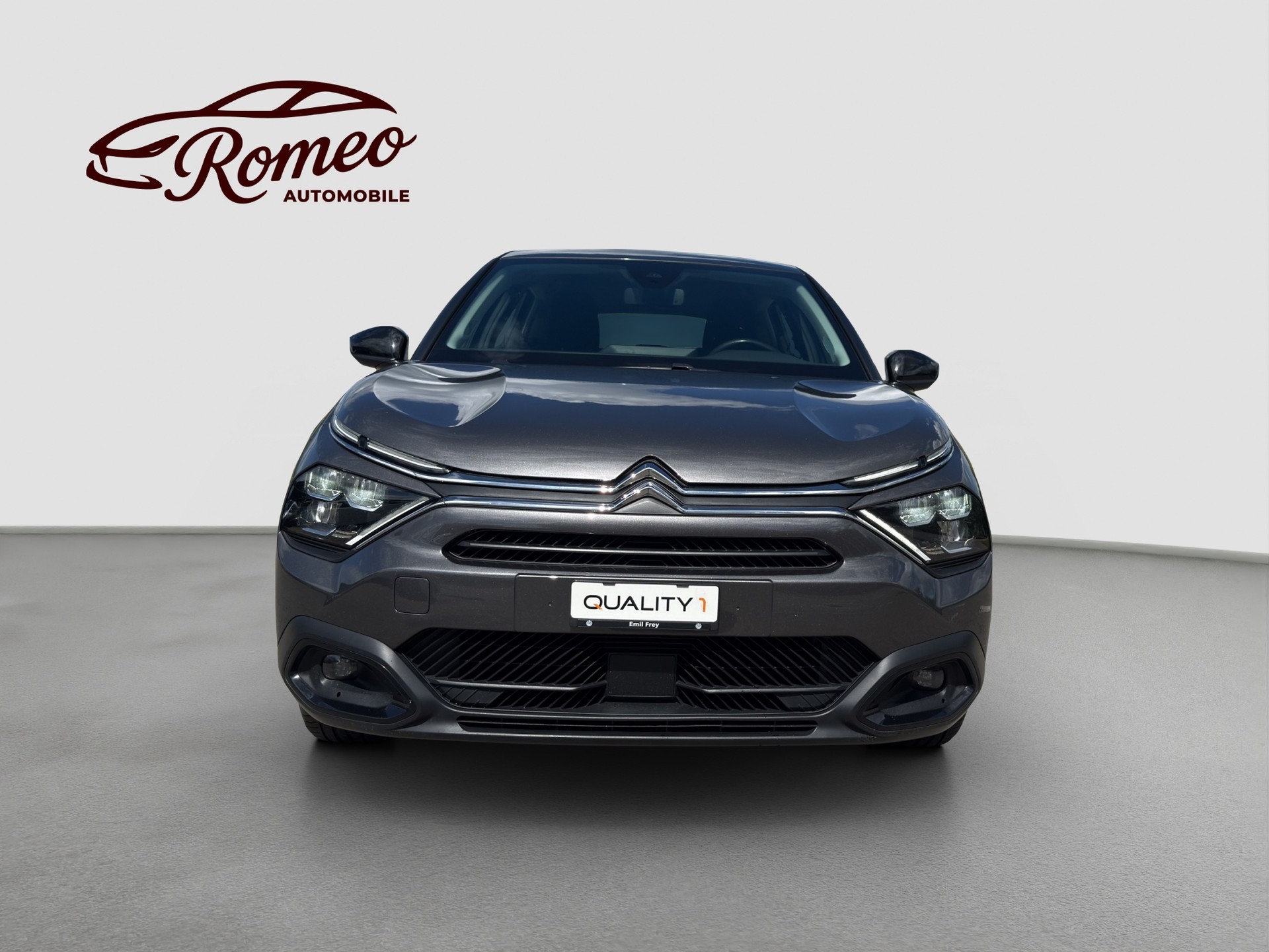 CITROEN C4 1.2 Pure Tech Feel EAT8 ** Frisch ab MFK und Service ** Zahnriemen ersetzt **-image-4