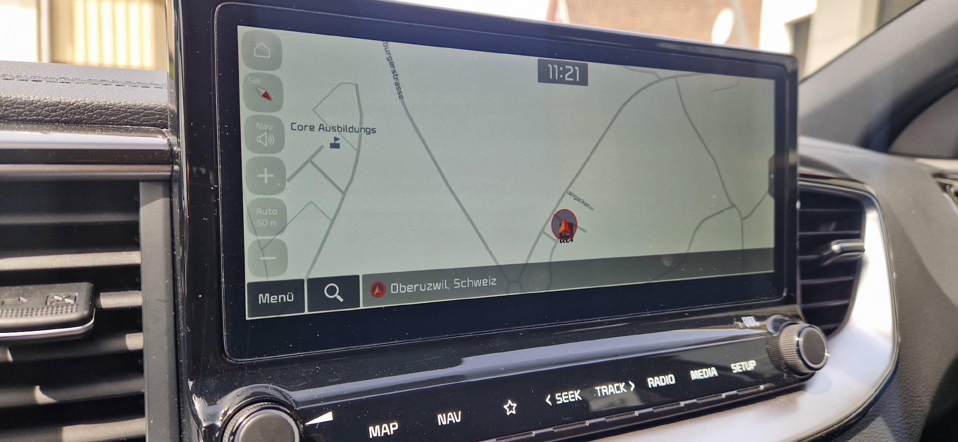 KIA Ceed SW 1.5 T-GDi MHEV GT-Line-image-8