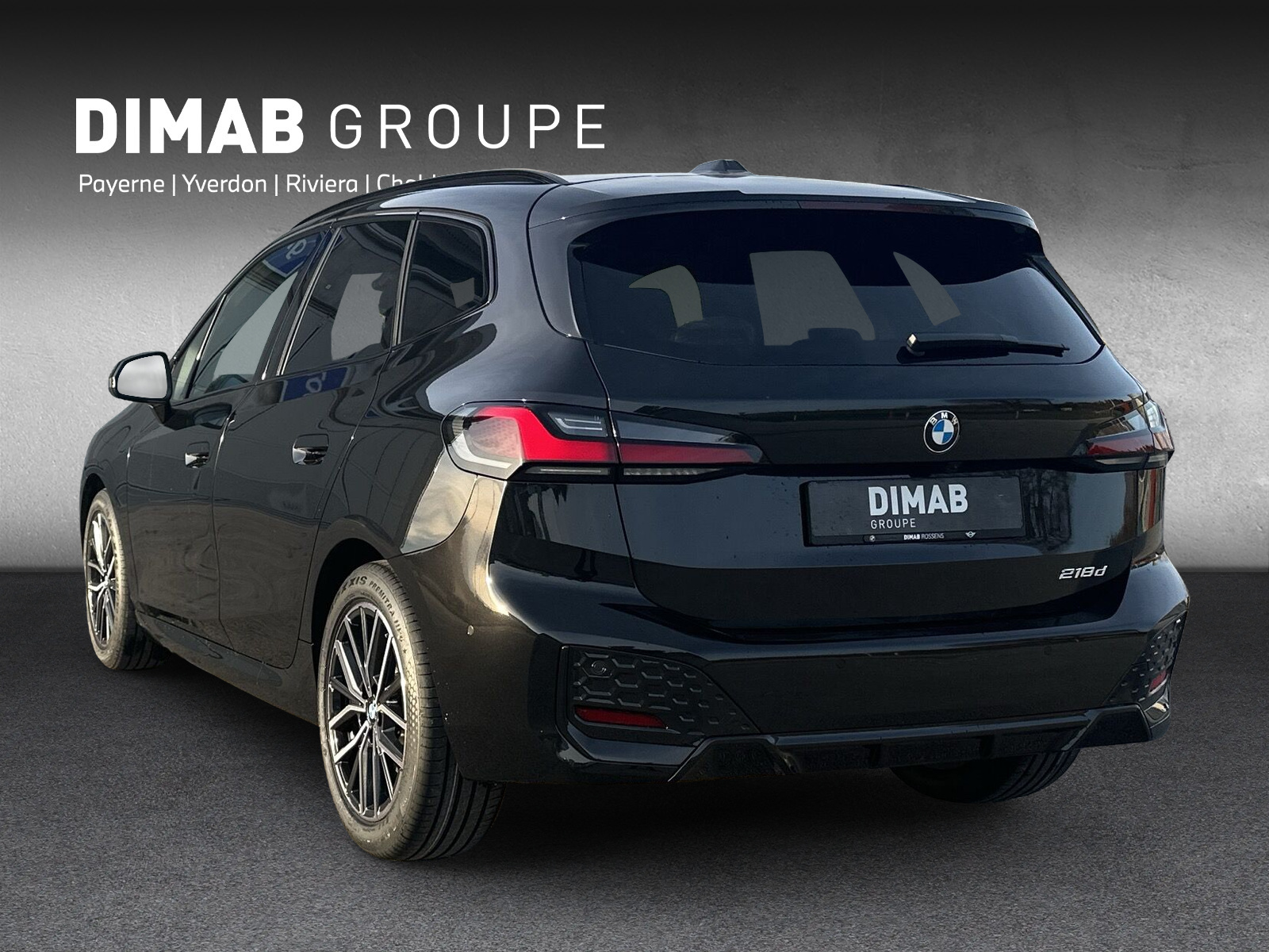 BMW 218d Active Tourer M Sport DKG-showroom-element-2