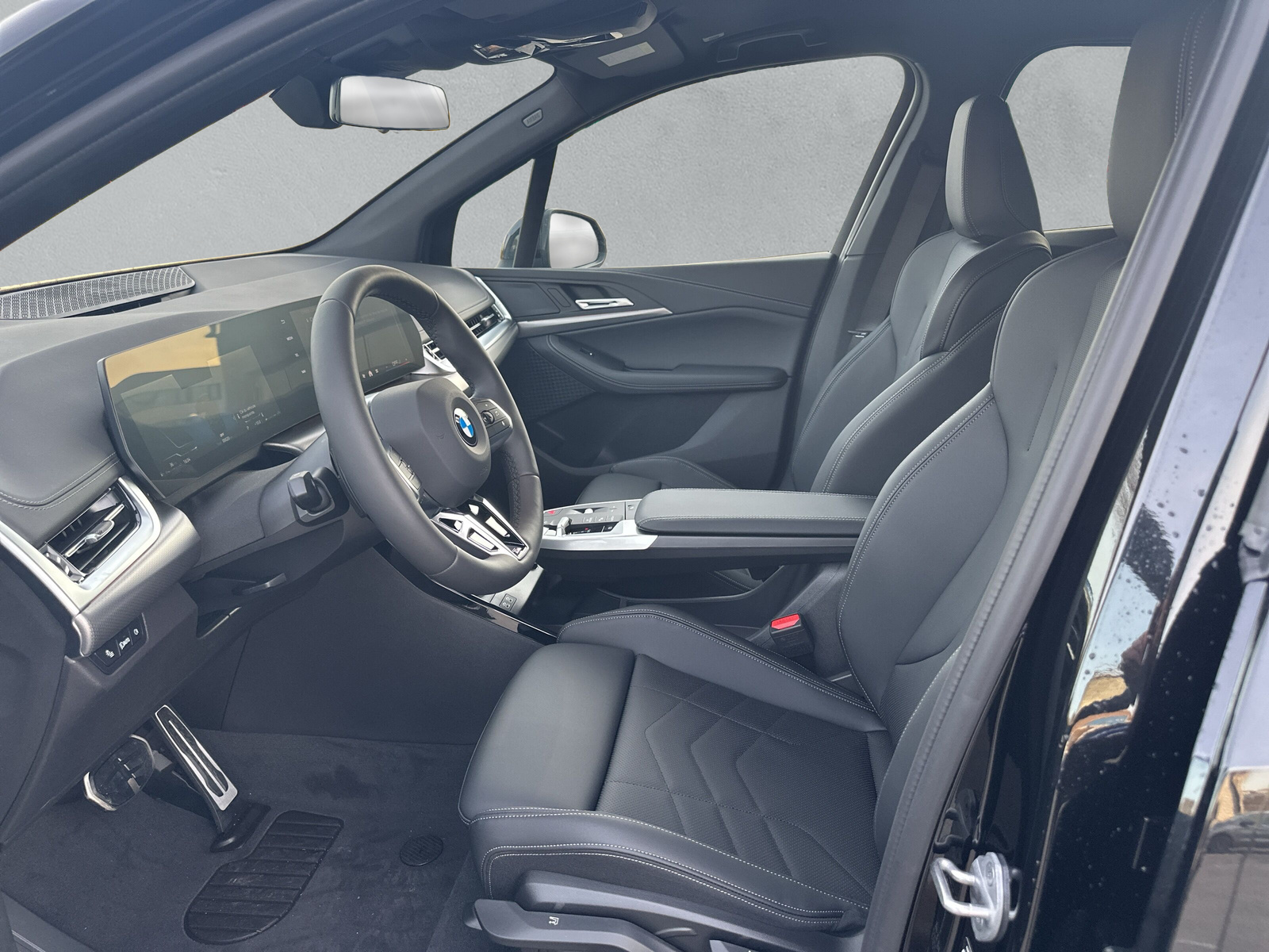 BMW 218d Active Tourer M Sport DKG-image-10