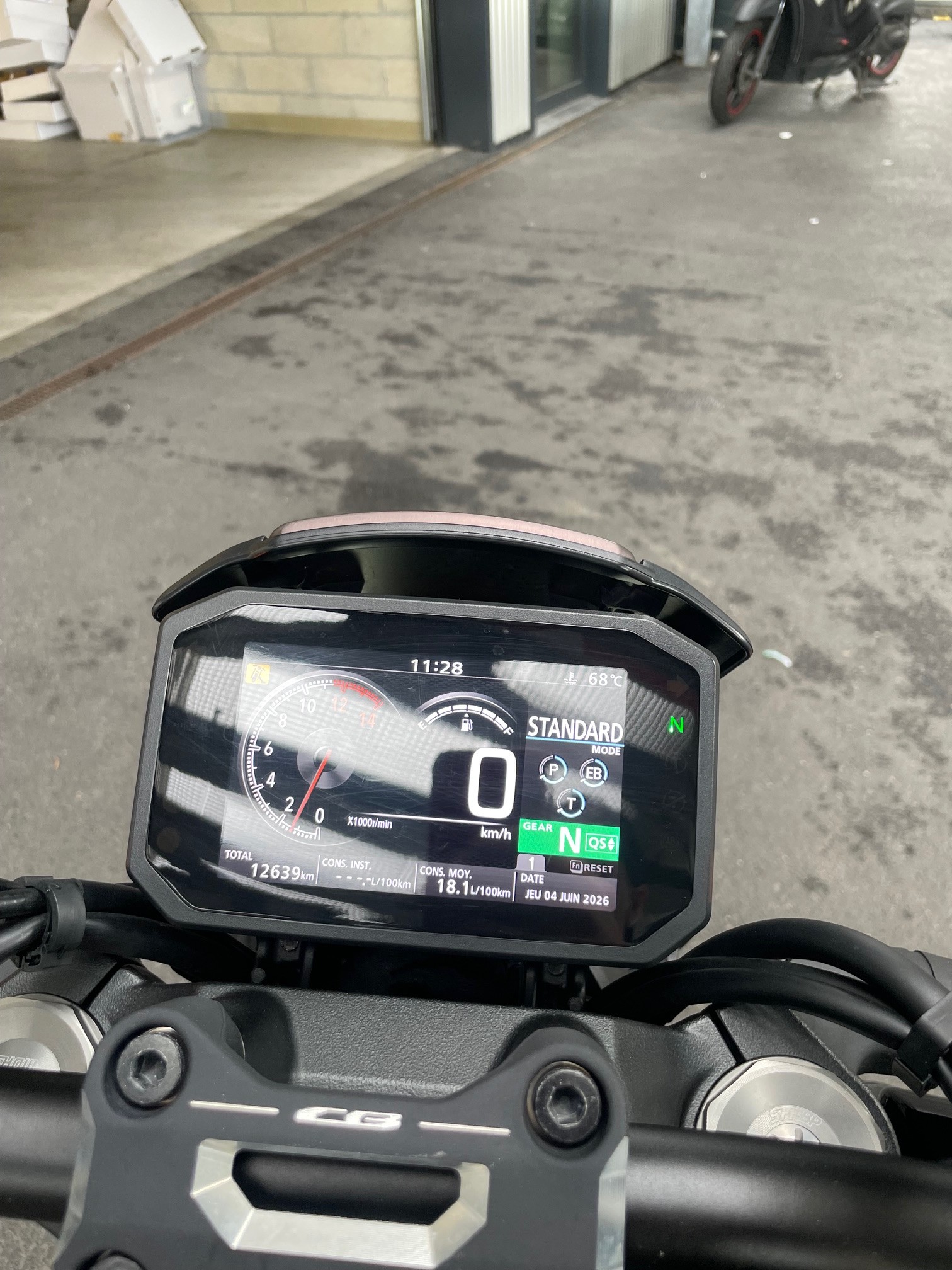 HONDA CB 1000 R-image-5