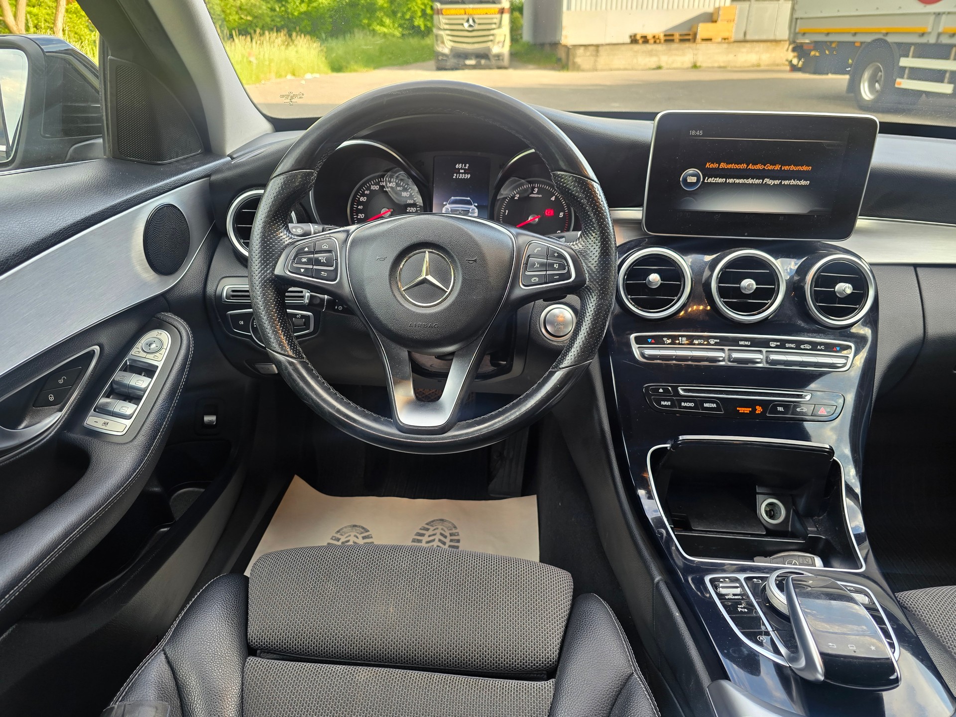 MERCEDES-BENZ C 220 BlueTEC Exclusive 7G-Tronic-image-18
