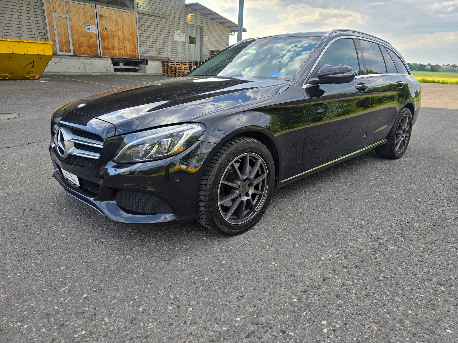 MERCEDES-BENZ C 220 BlueTEC Exclusive 7G-Tronic-showroom-element-2