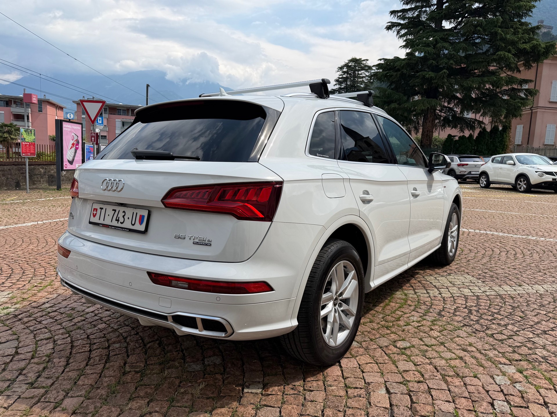 AUDI Q5 55 TFSI e sport quattro-image-1