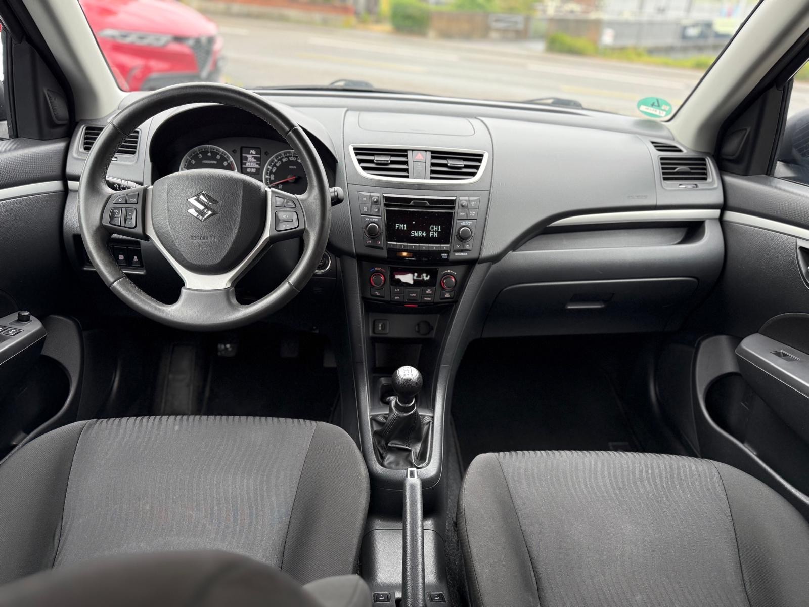 SUZUKI Swift 1.2i 16V GL Top Indigo-image-8