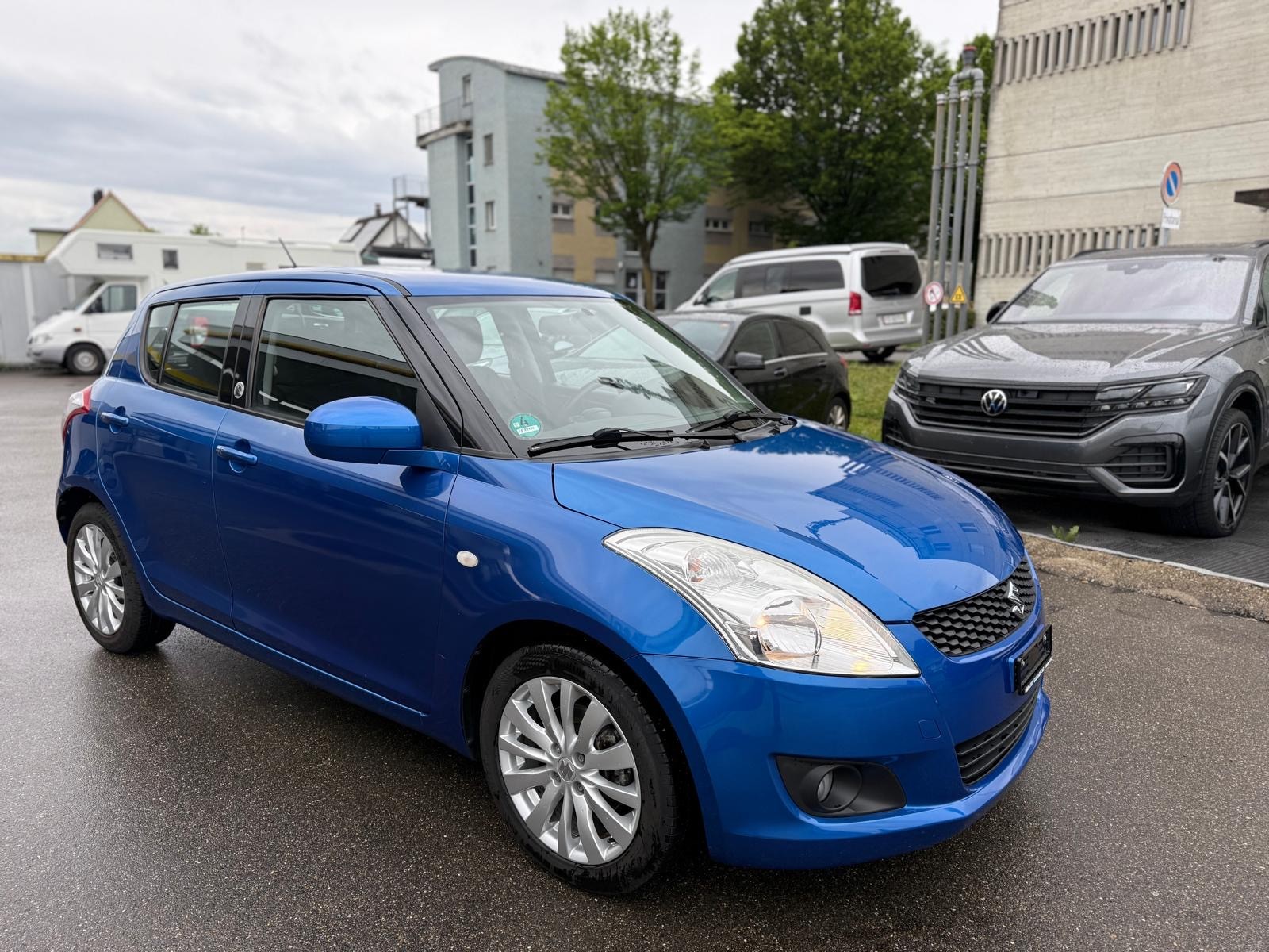 SUZUKI Swift 1.2i 16V GL Top Indigo