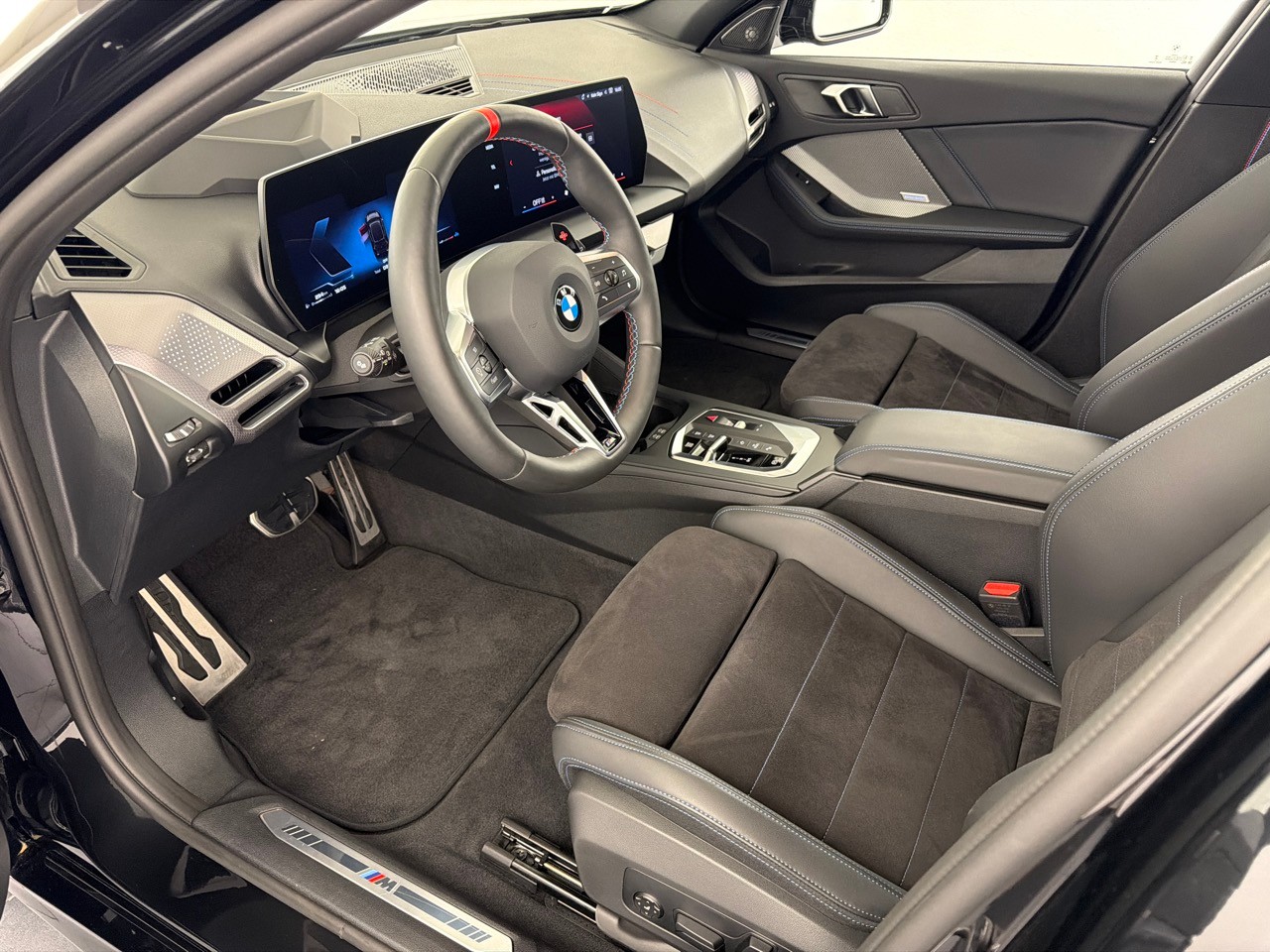 BMW M135 xDrive M Sport Pro-image-4