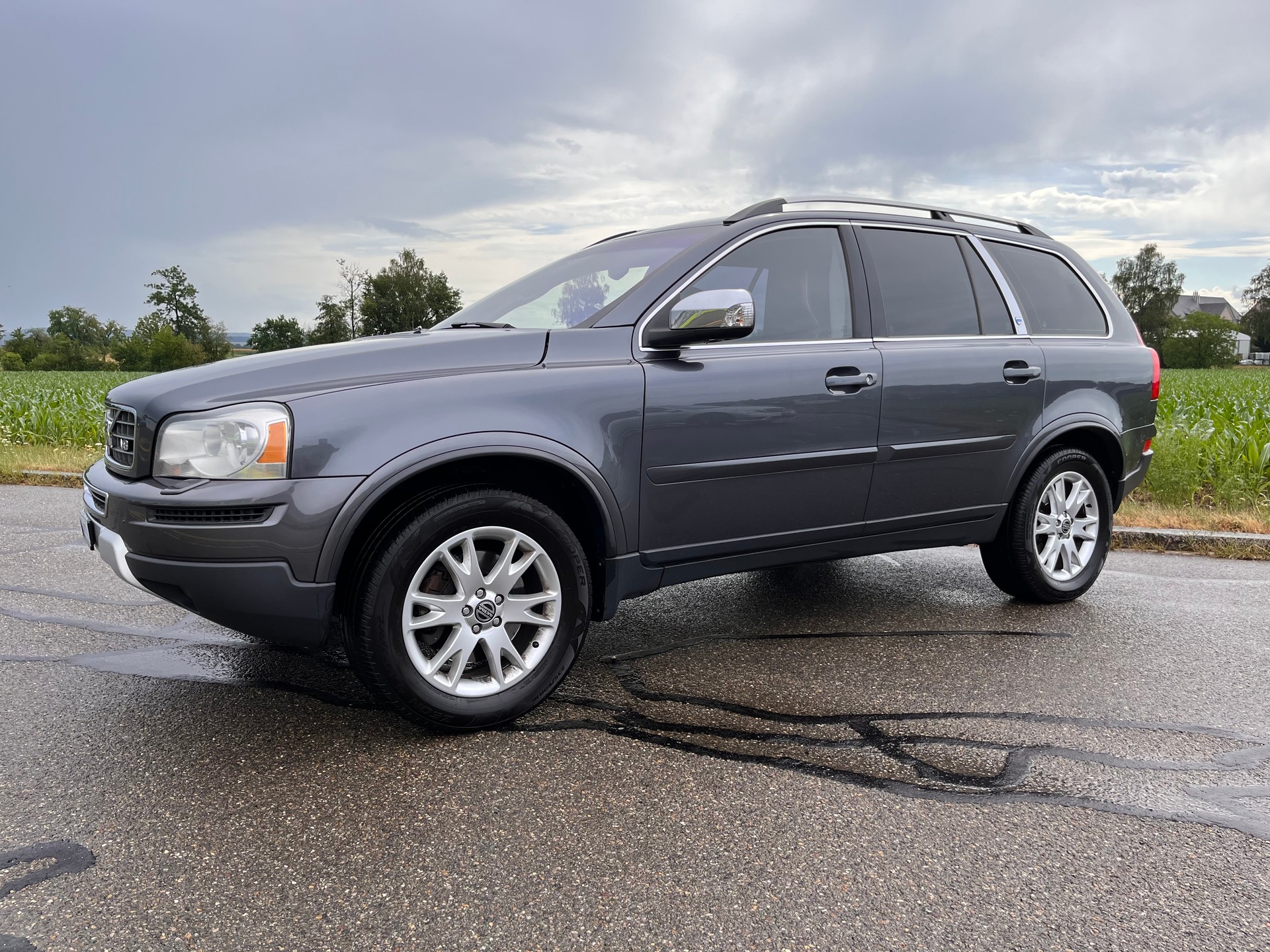 VOLVO XC90 V8 AWD Executive Geartronic * 7 PLÄTZER - AHK 2250kg - AB M.F.K 15.07.25 *-showroom-element-1