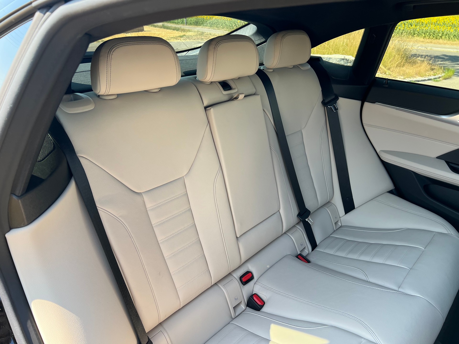 BMW M440i xDrive 48V***388 PS***Gran Coupé Steptronic- 360°-Kamera-image-29
