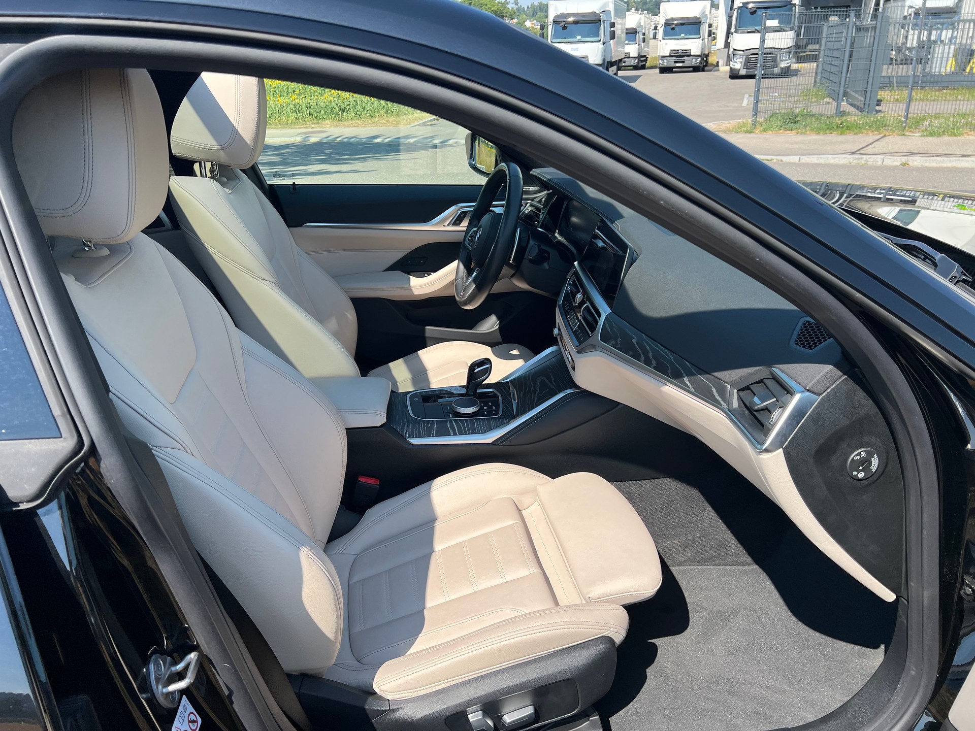 BMW M440i xDrive 48V***388 PS***Gran Coupé Steptronic- 360°-Kamera-image-27