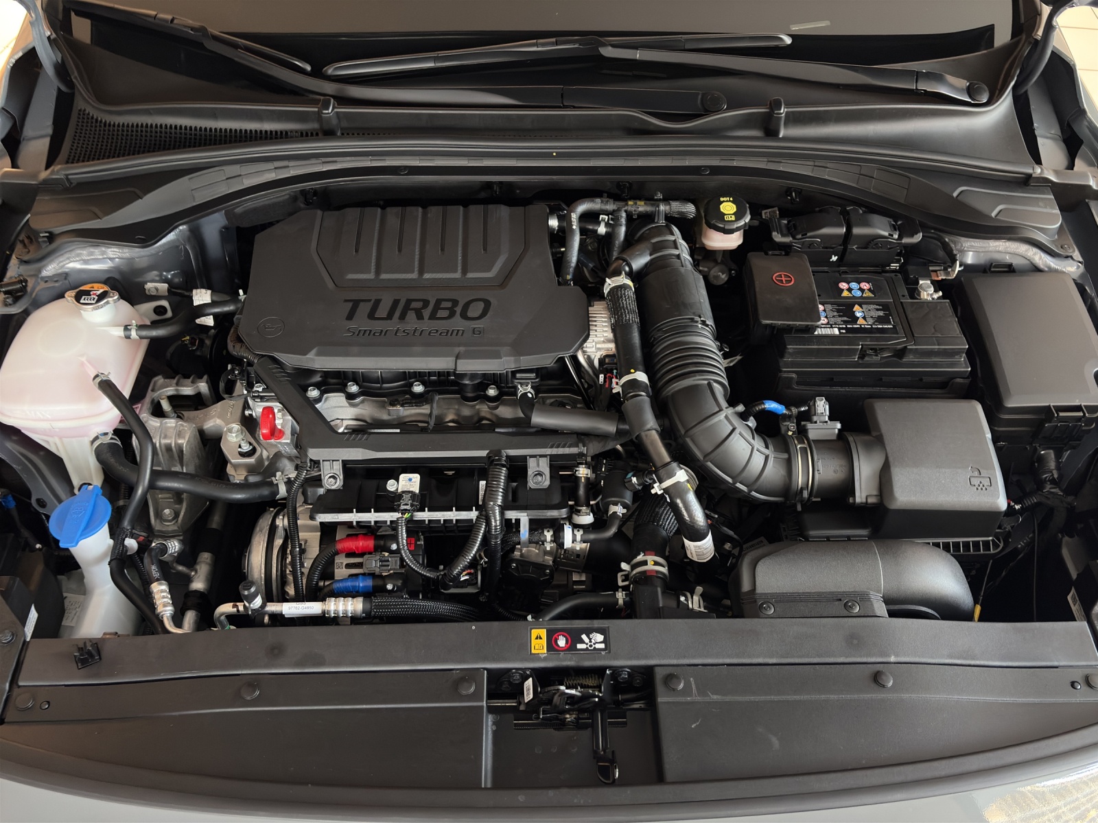HYUNDAI i30 1.5 T-GDi N Line LUX 48V MH DCT-image-18