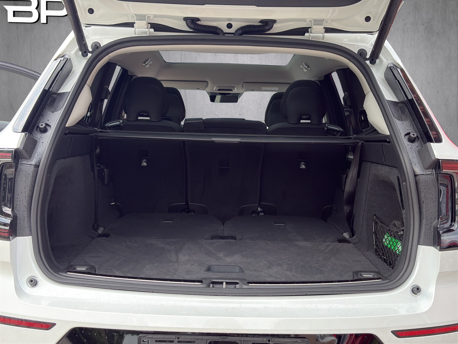 VOLVO EX90 Twin 111 kWh Ultra AWD-image-13