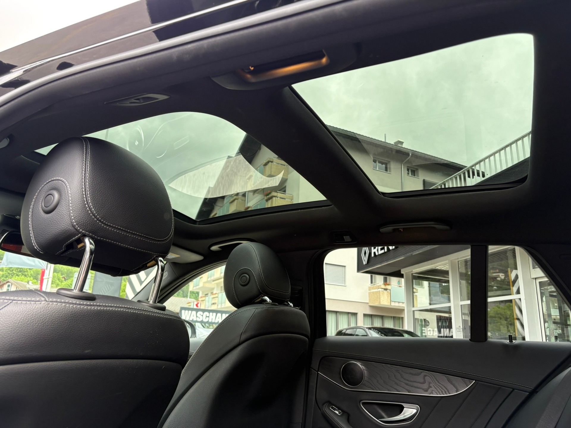 MERCEDES-BENZ C 250 BlueTEC AMG Line 4M-image-15