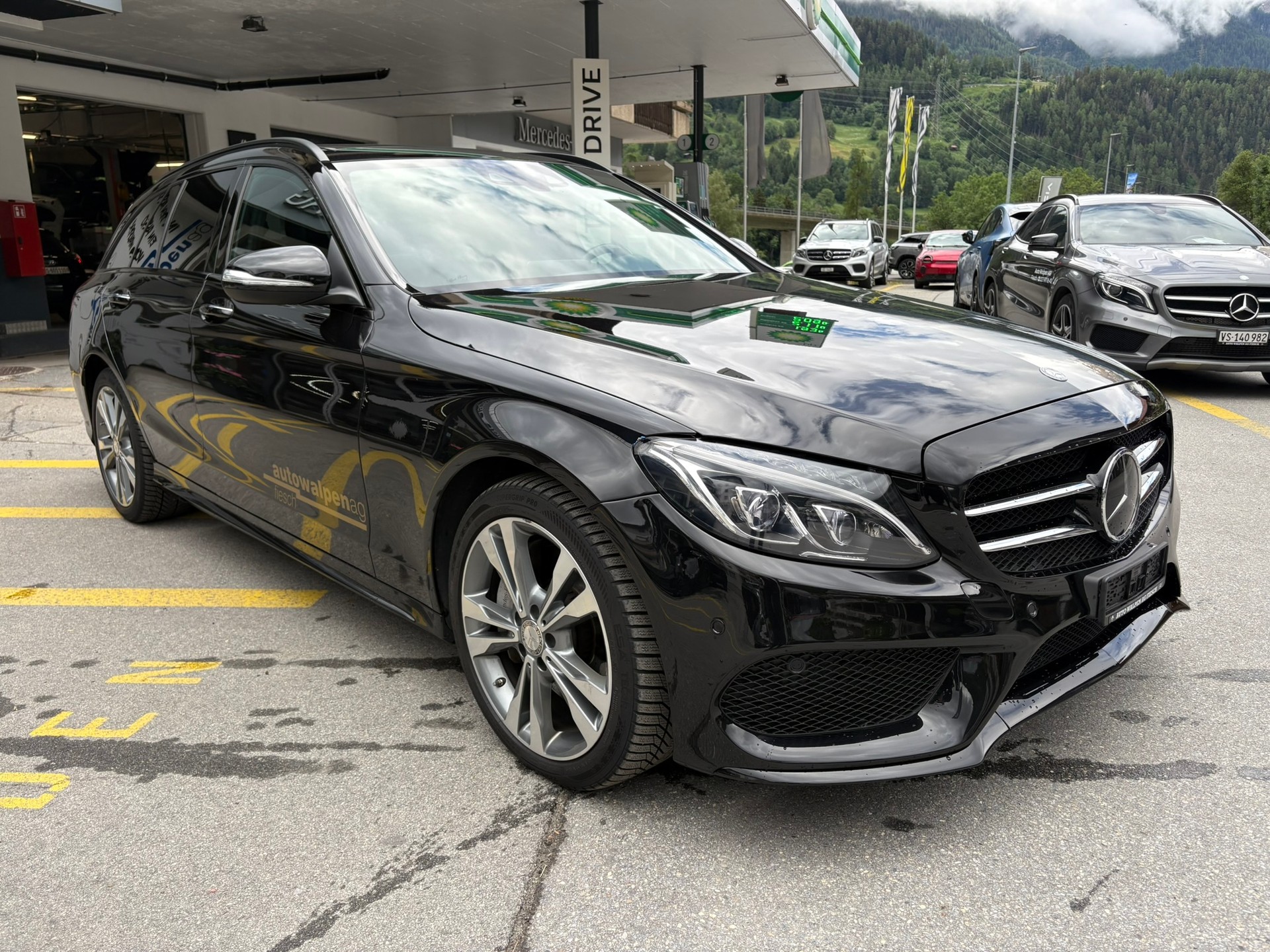 MERCEDES-BENZ C 250 BlueTEC AMG Line 4M-showroom-element-2