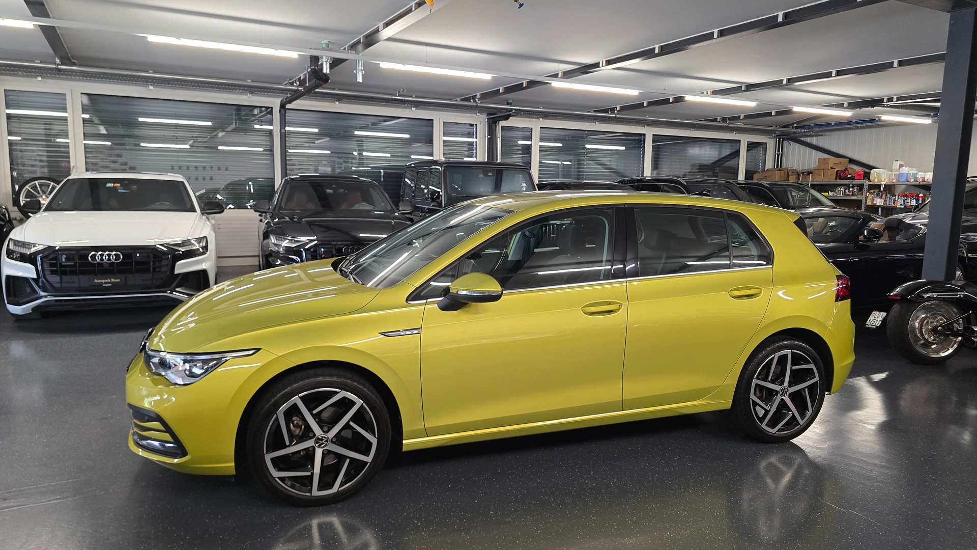 VW Golf 1.5 eTSI mHEV ACT First Edition DSG-image-11
