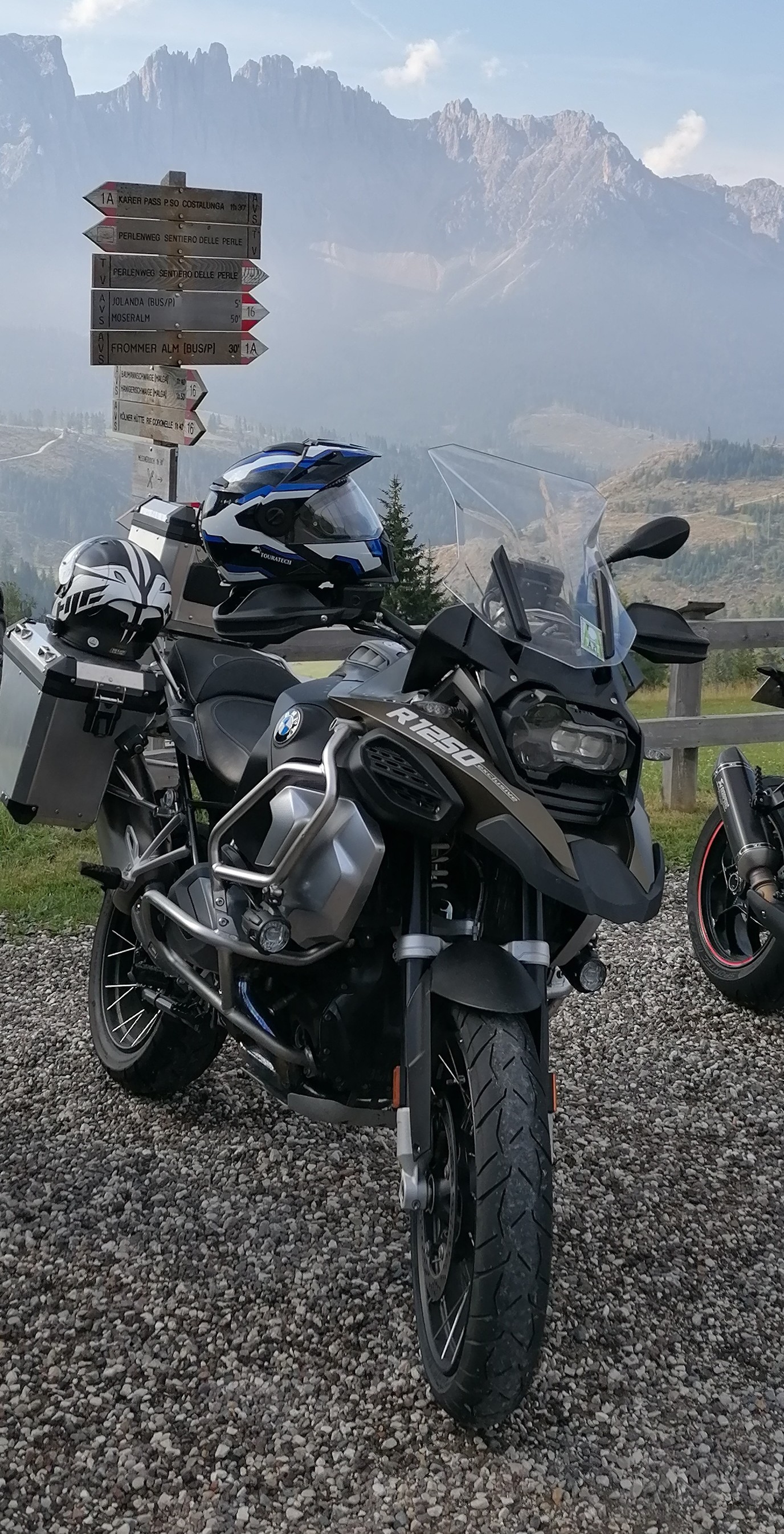 BMW R 1250 GS Adventure ABS-image-2