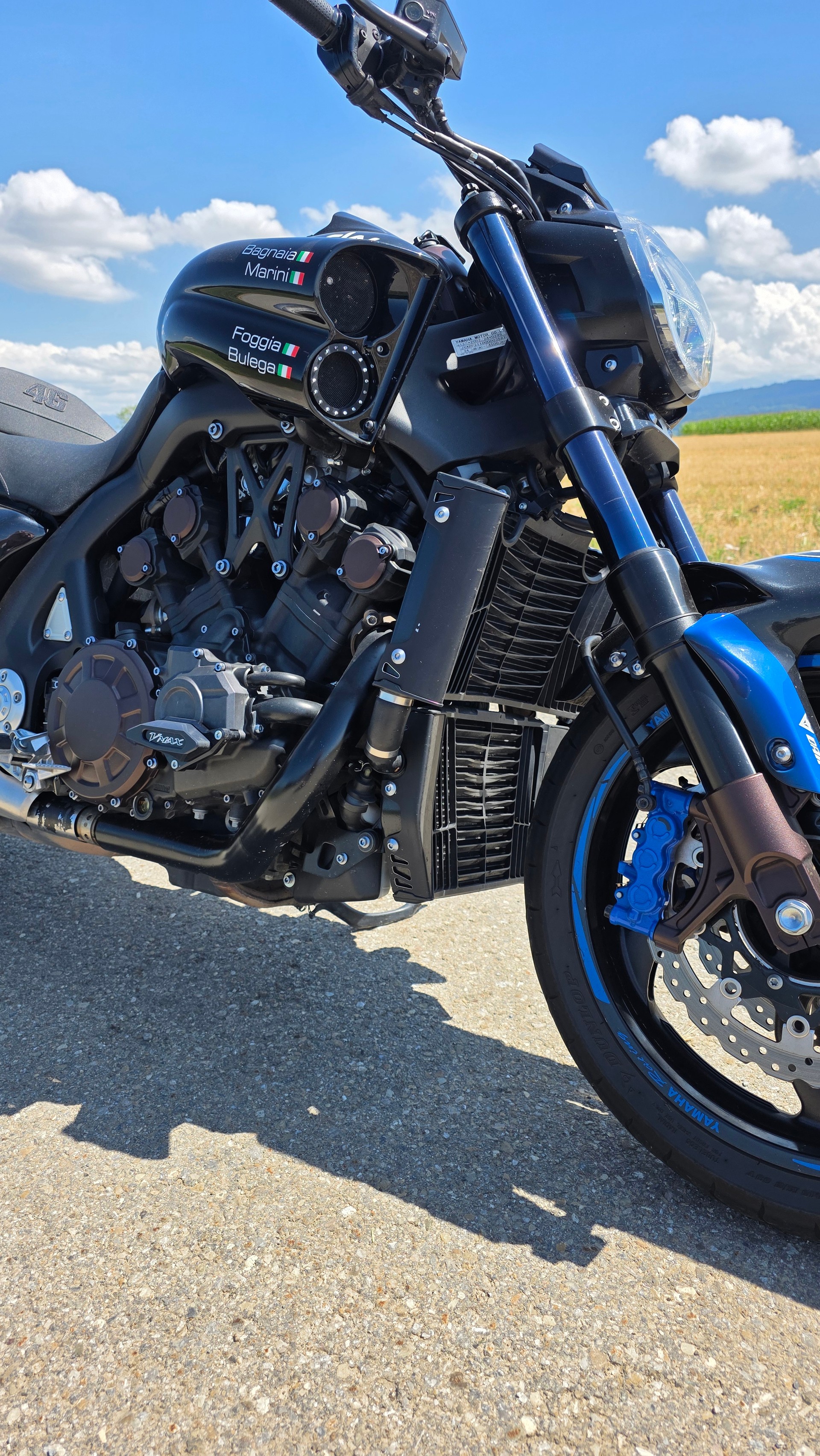YAMAHA V-MAX-image-9