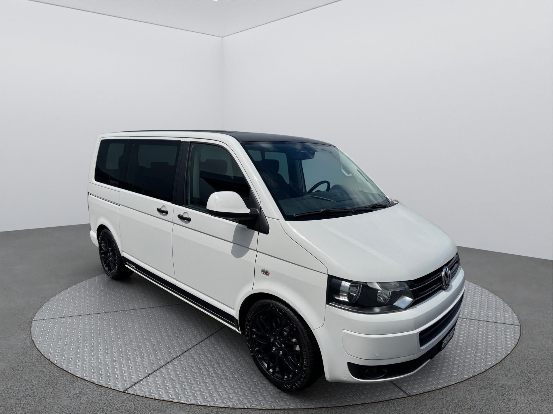VW Multivan 2.0 4Motion DSG Edition25