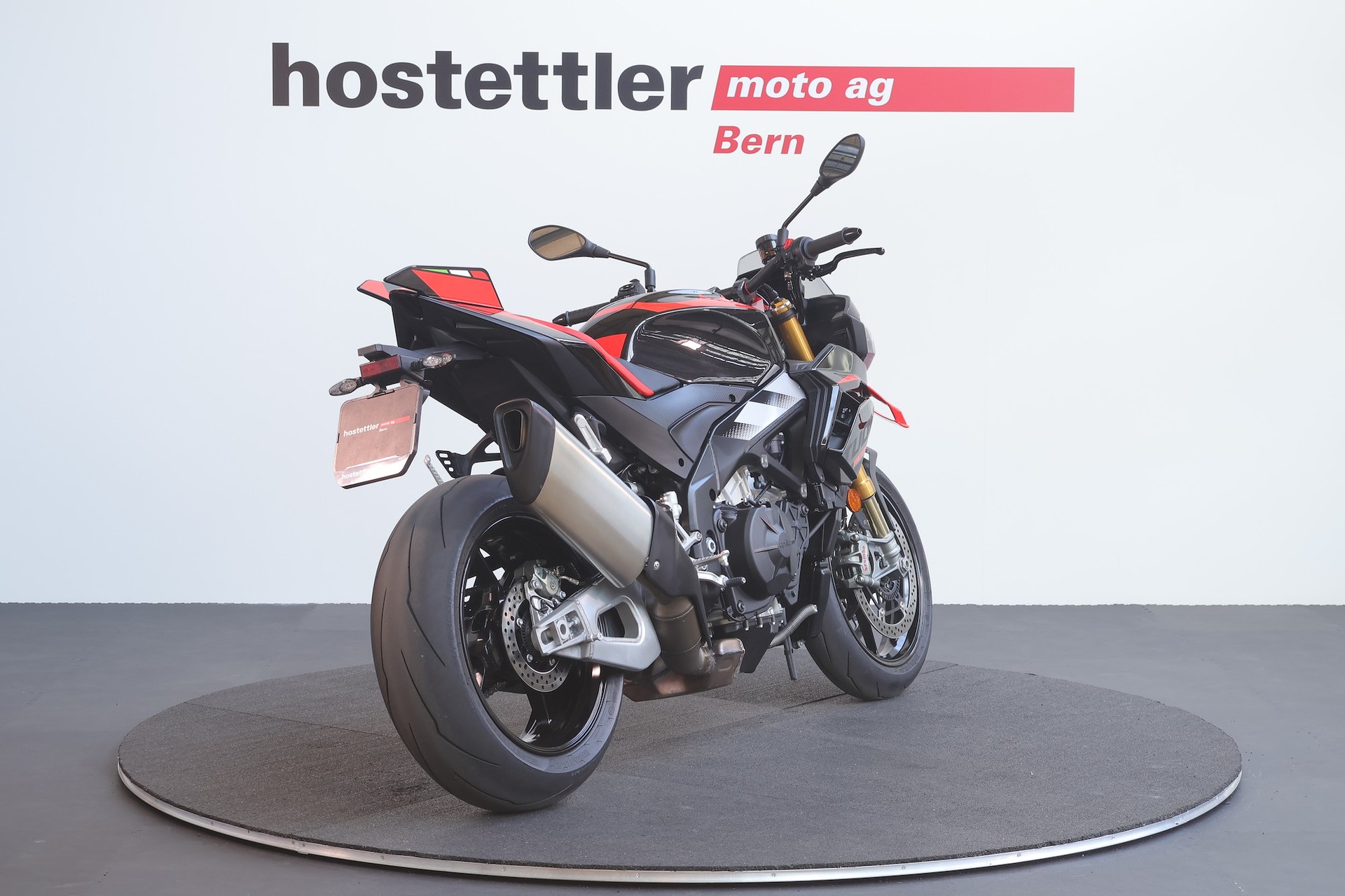 APRILIA Tuono V4 Factory-image-2